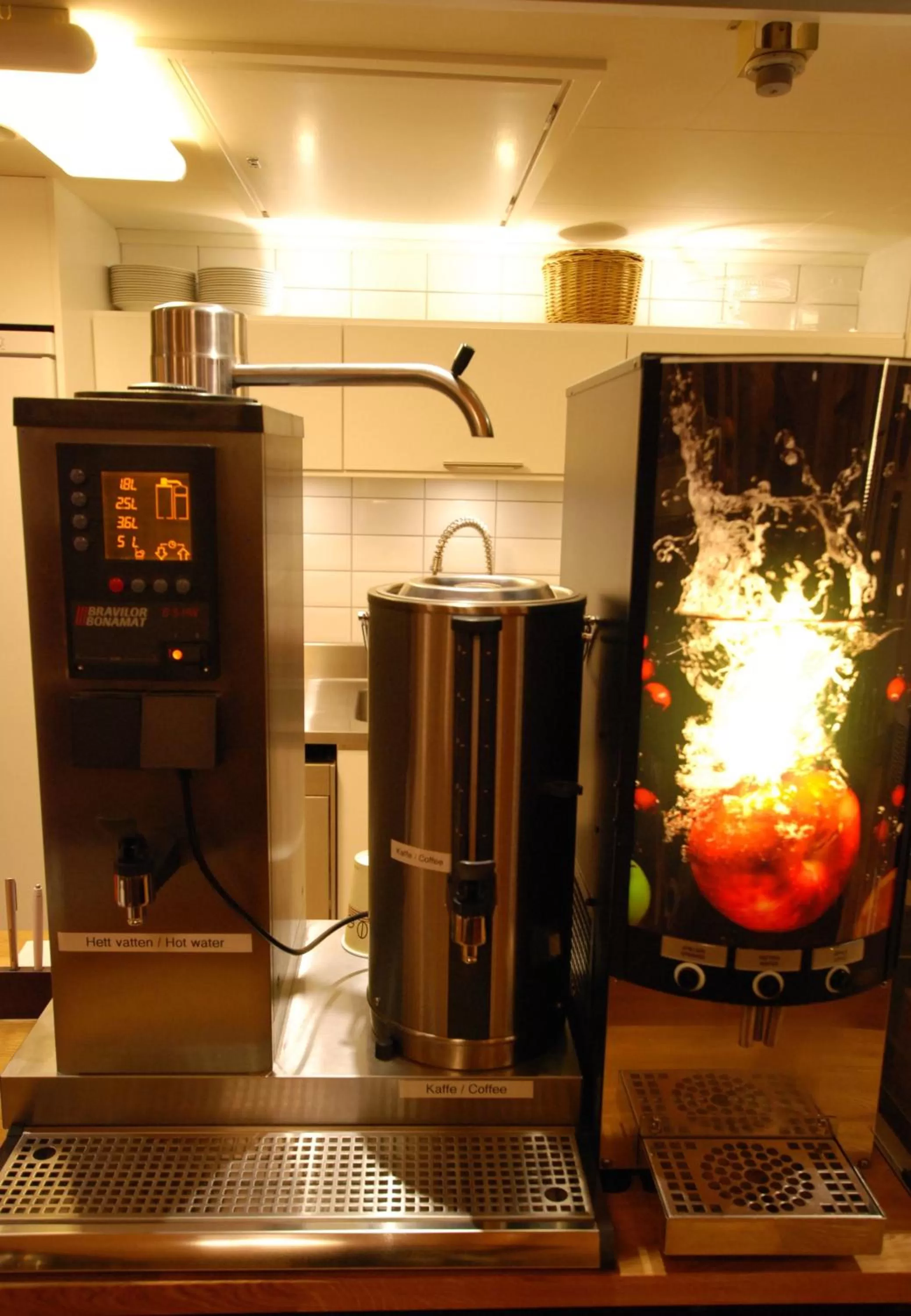 Coffee/tea facilities in Best Western Centralhotellet