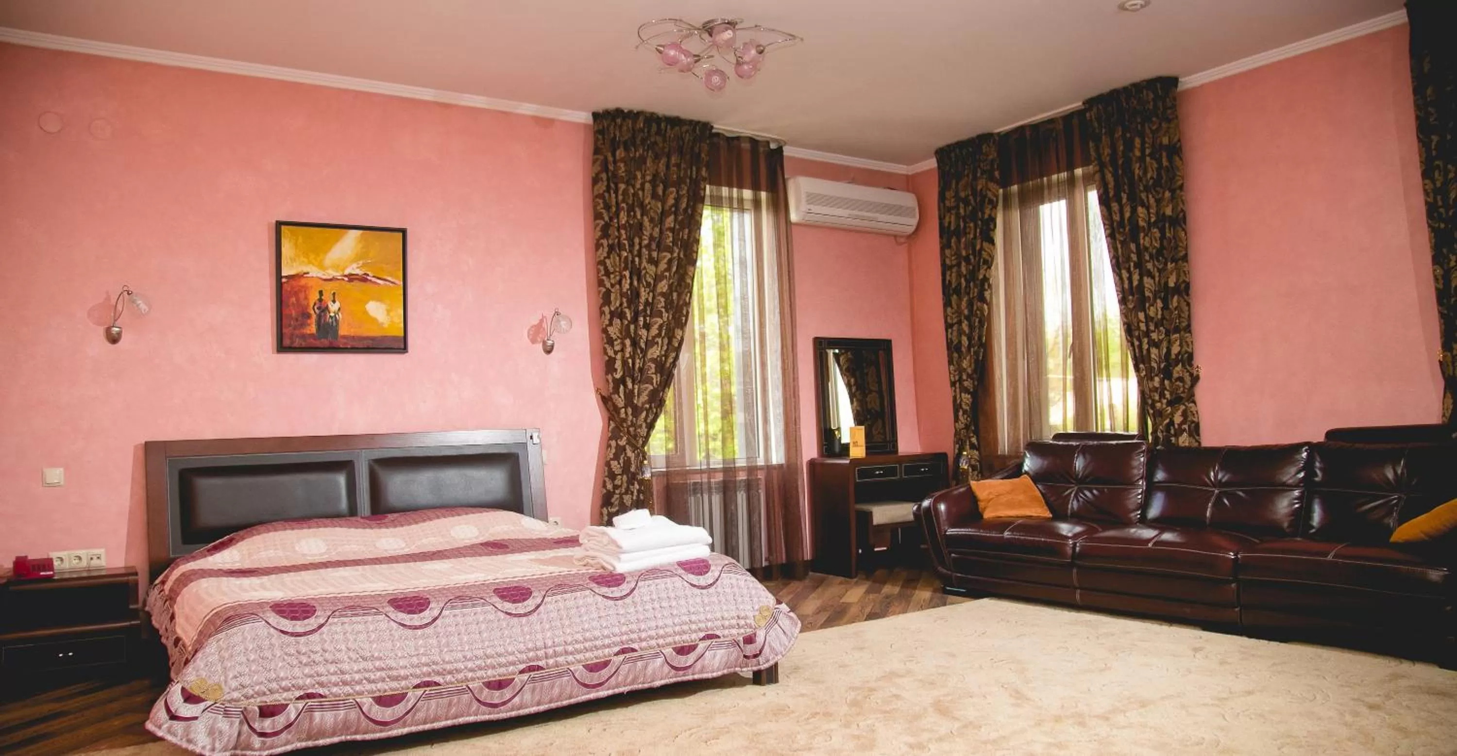 Room Photo in Totem Hotel