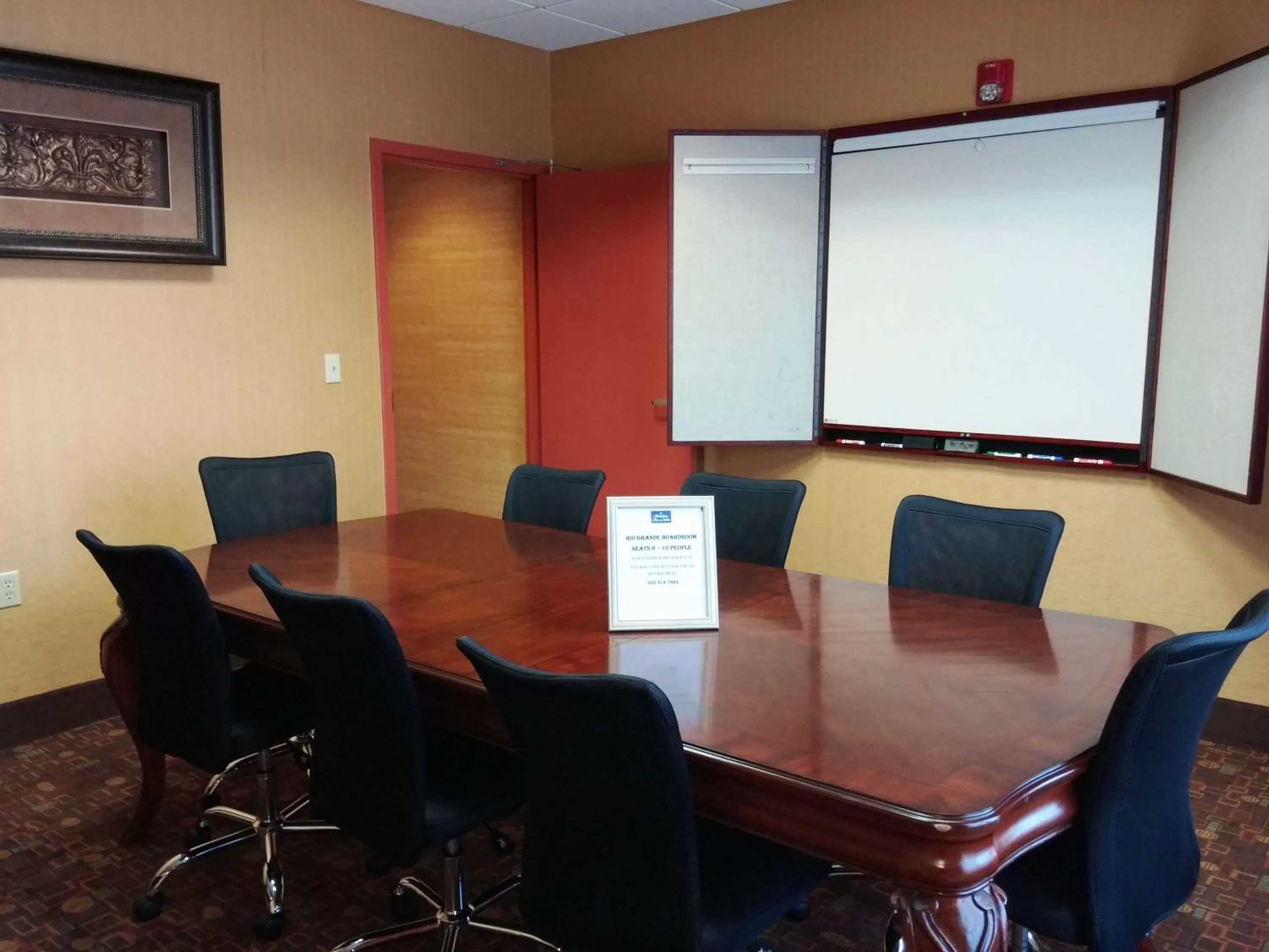 Meeting/conference room in Hampton Inn & Suites - Coors Road