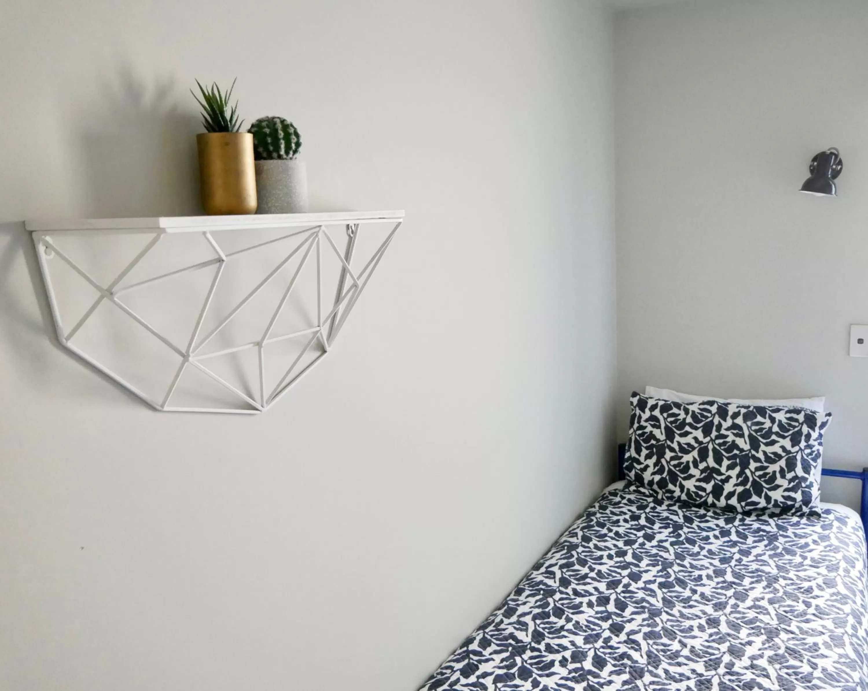 Bedroom, Bed in Boulevard Waters