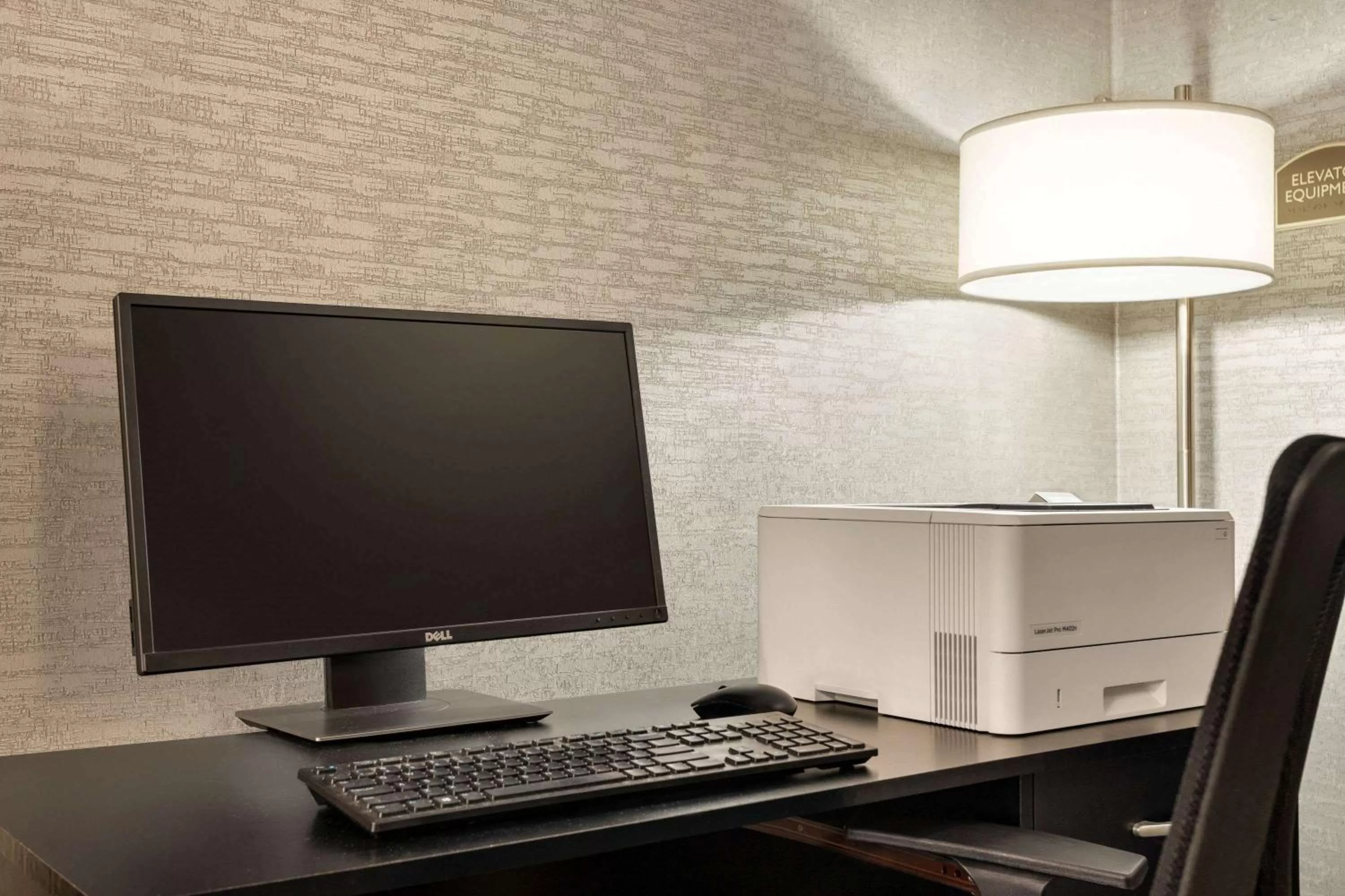 On site in Luxe Studios Nashville Airport