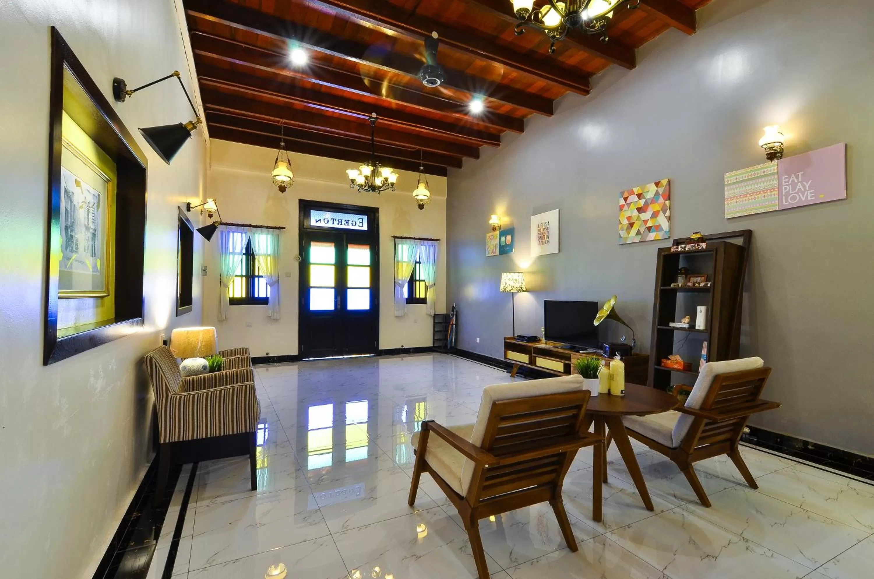 The Egerton - Walk to Jonker - Ensuite - Heritage