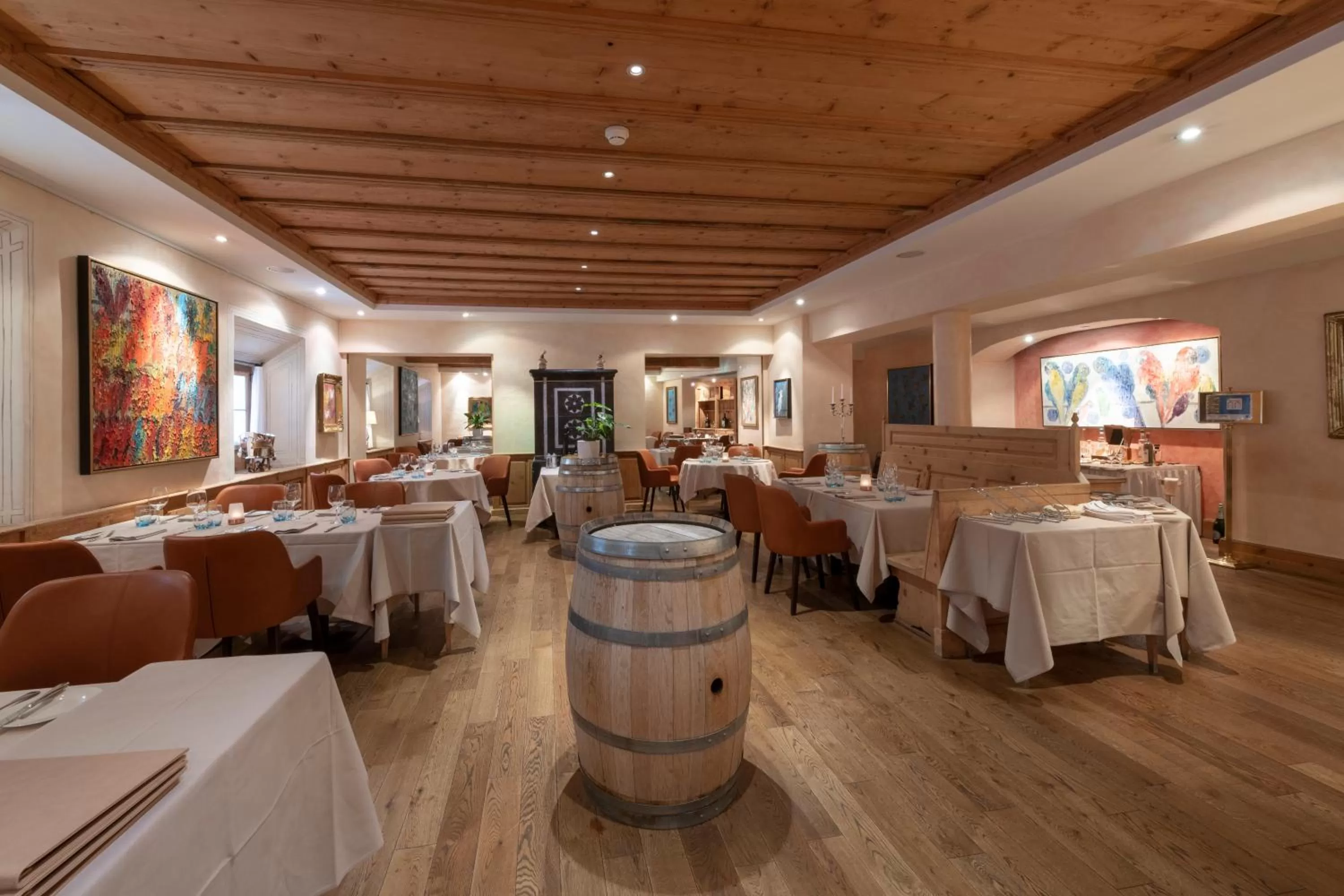 Restaurant/places to eat in Art Boutique Hotel Monopol