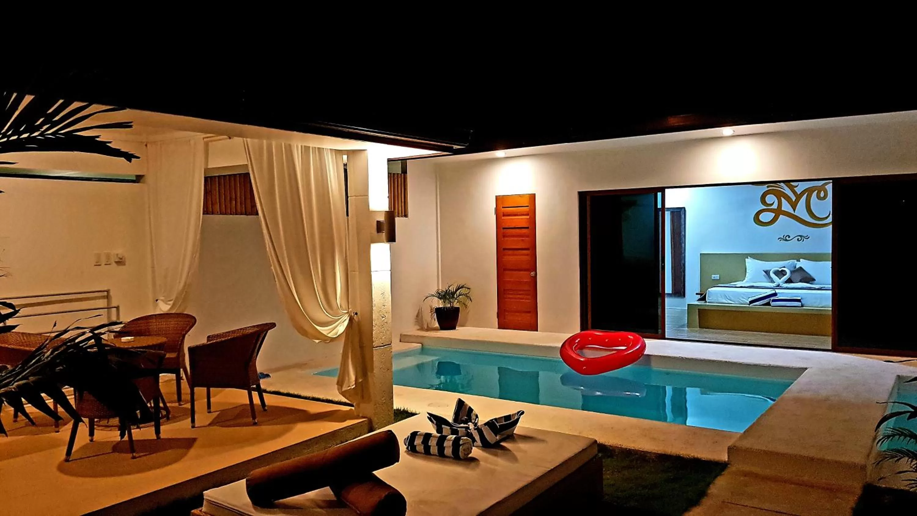 Living room in Montecarlo Villas Panglao