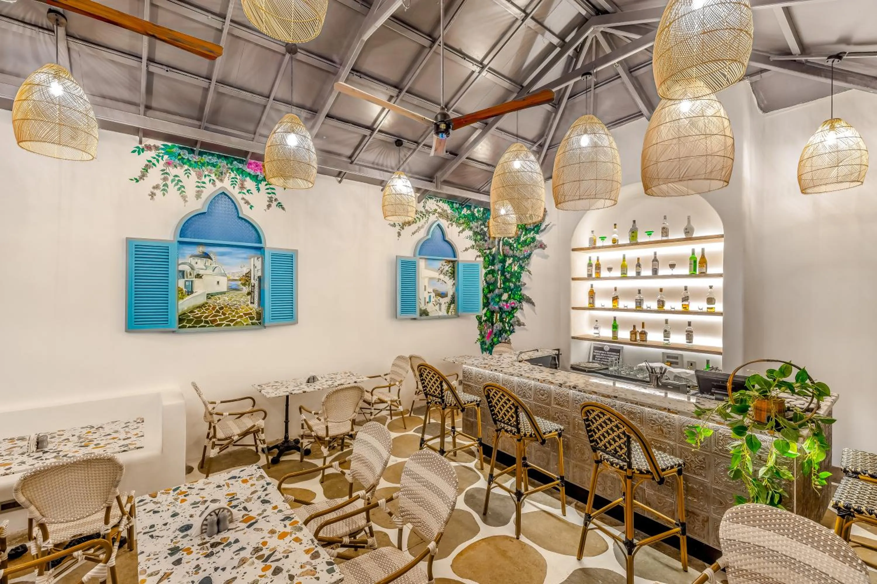 Restaurant/places to eat in Clarion Hotel Ocean Palms Goa