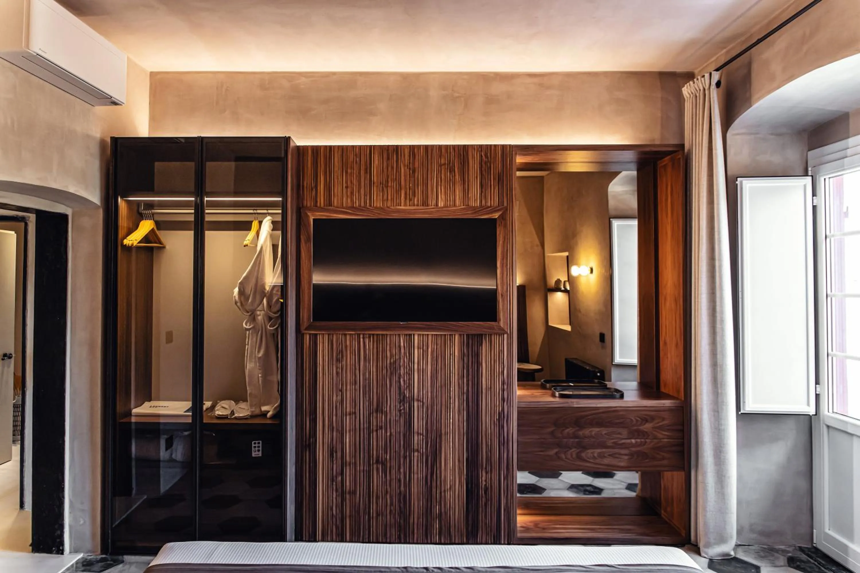 Villa Riviera Resort