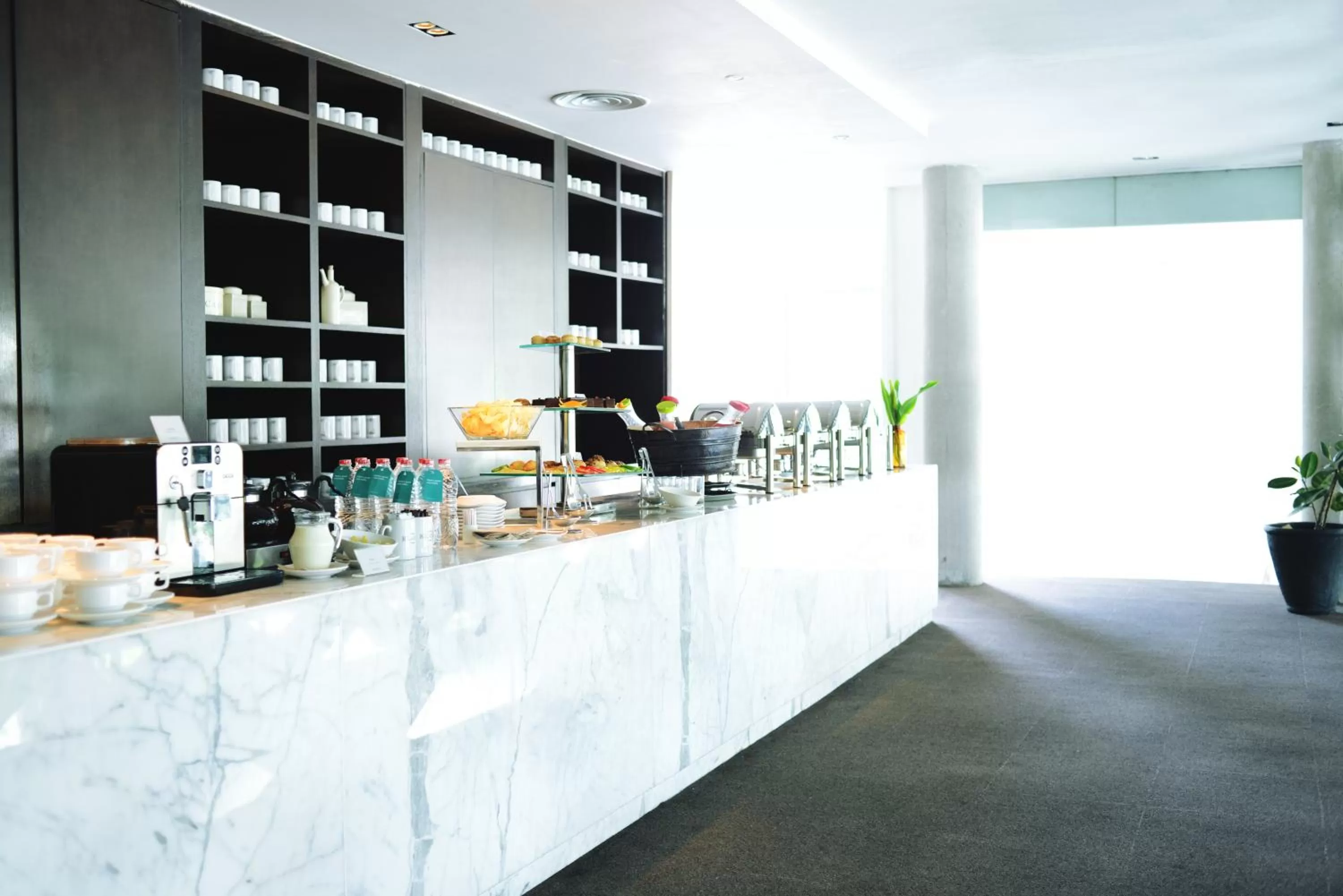 Food in Morrissey Hotel