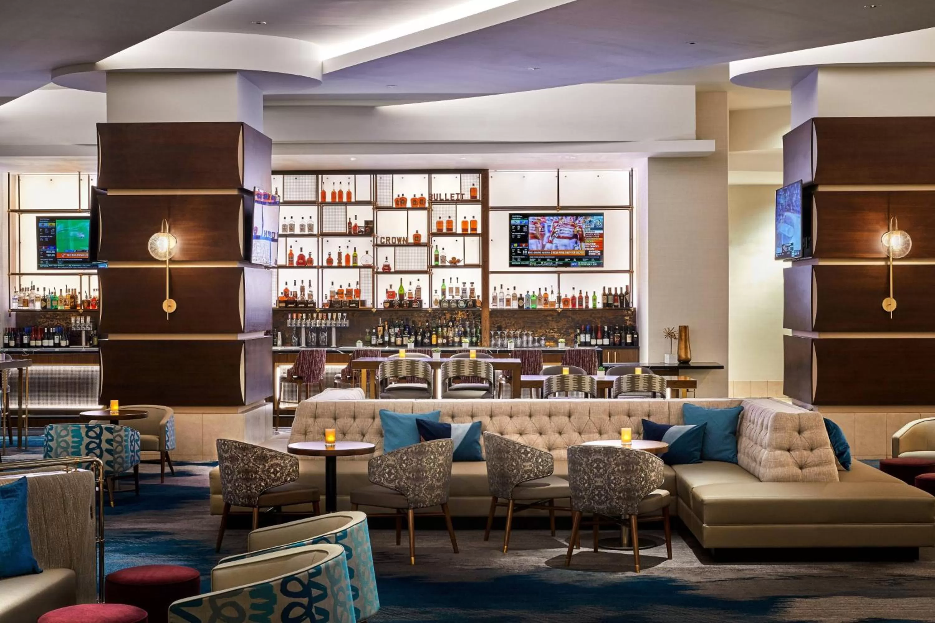 Restaurant/places to eat in New Orleans Marriott