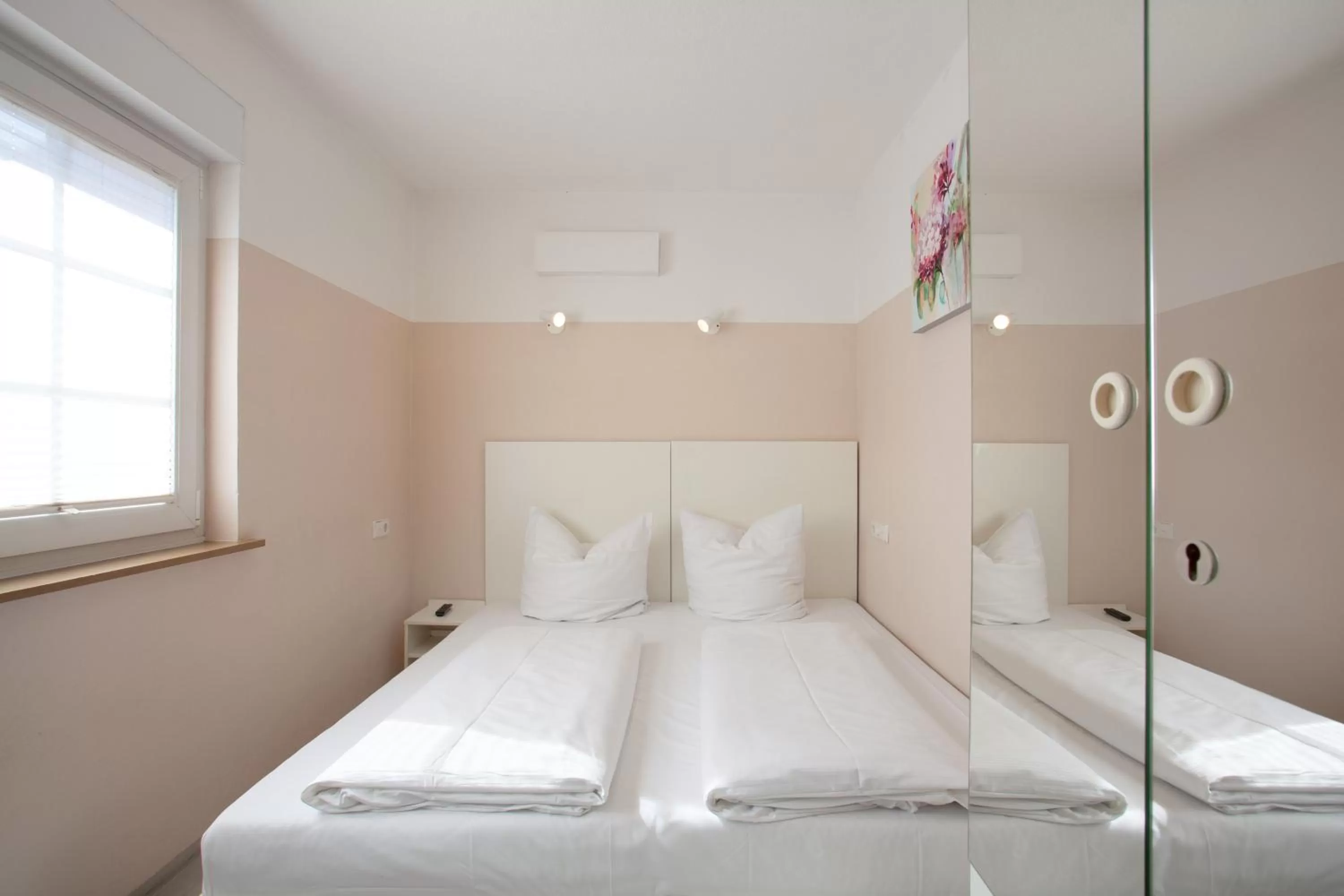 Bed in Relax Hotel & SPA Stuttgart