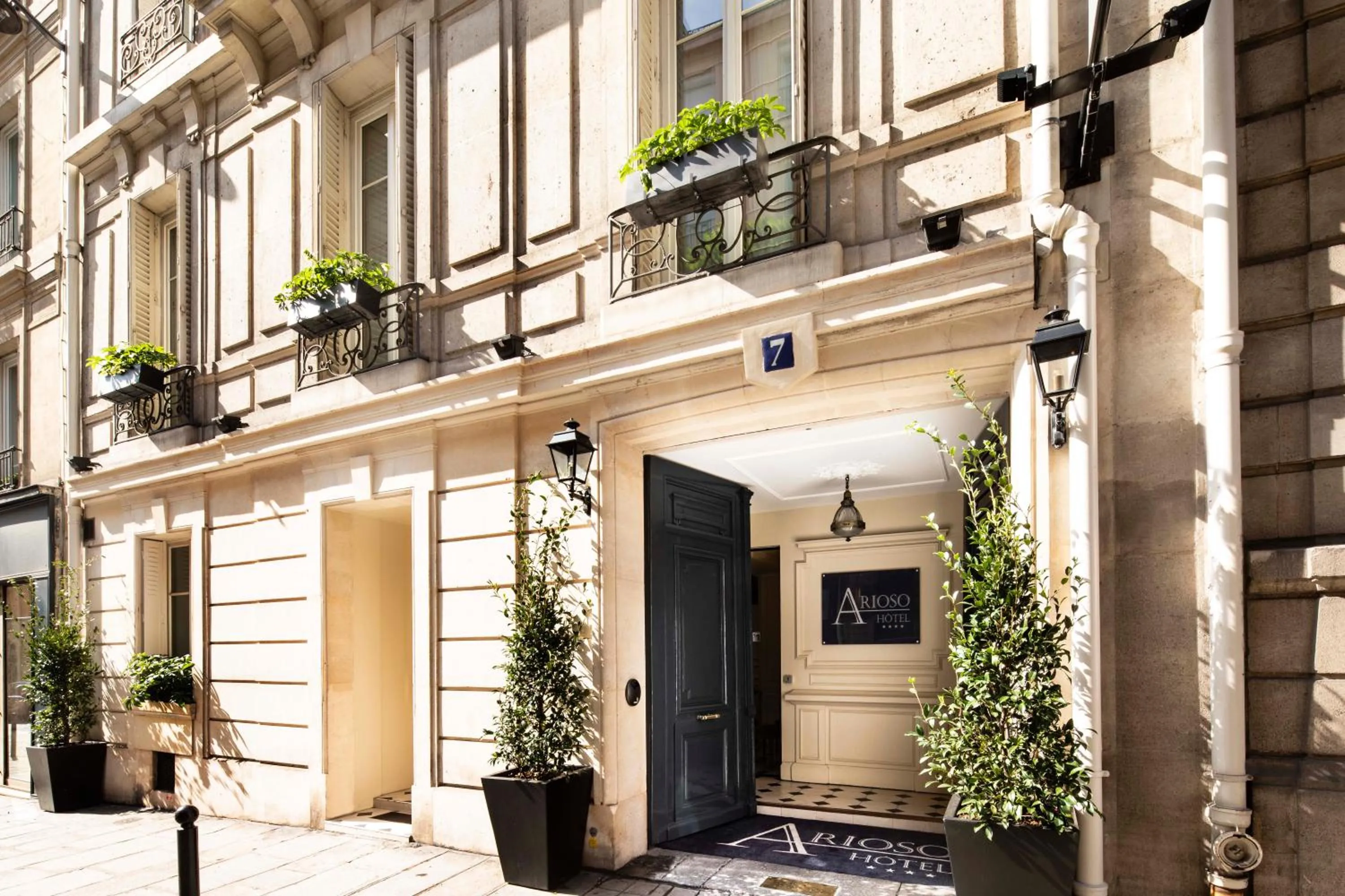 Nearby landmark in Arioso