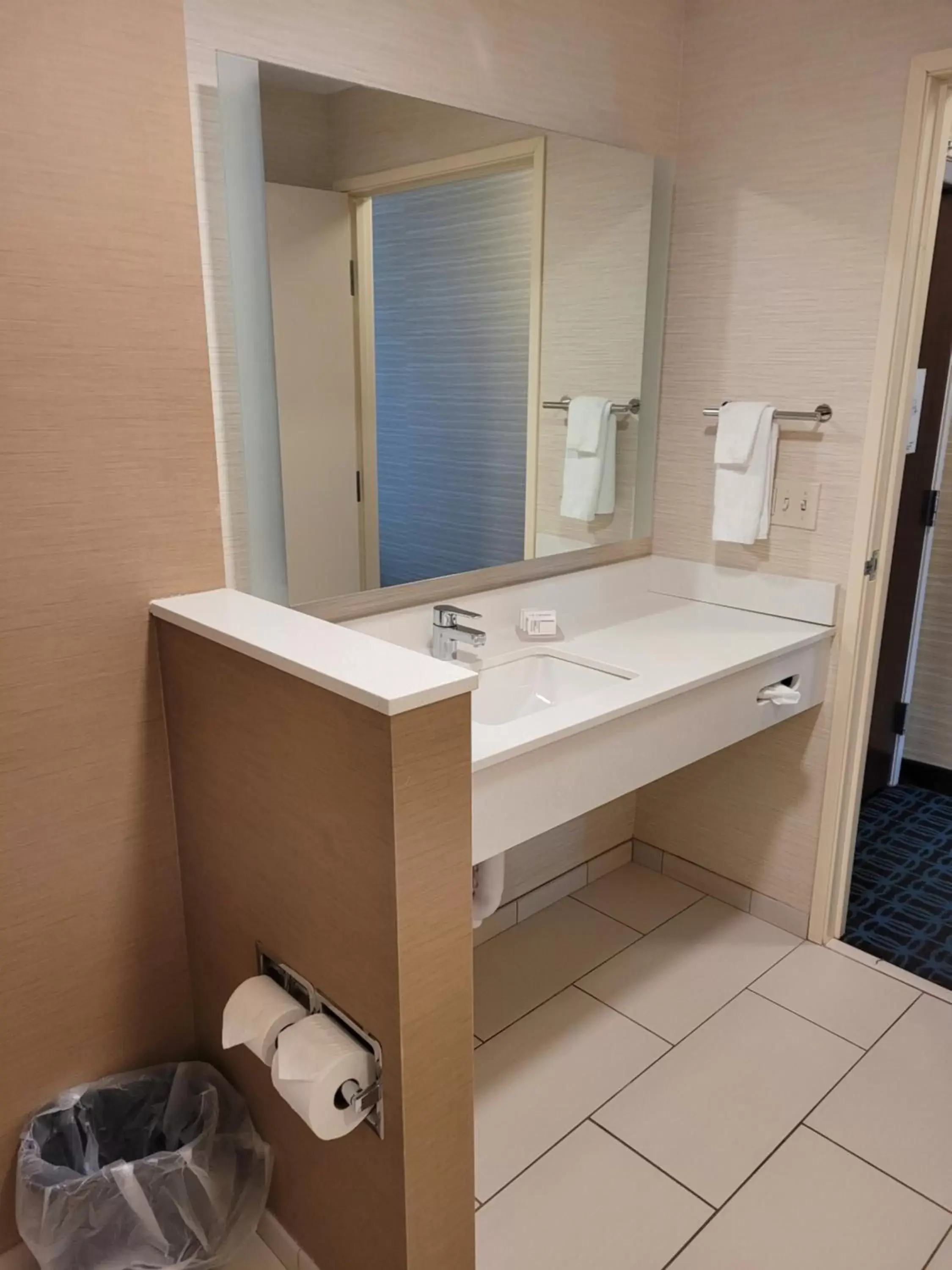 Fairfield Inn & Suites by Marriott Butte Fairfield Inn & Suites by Marriott Butte