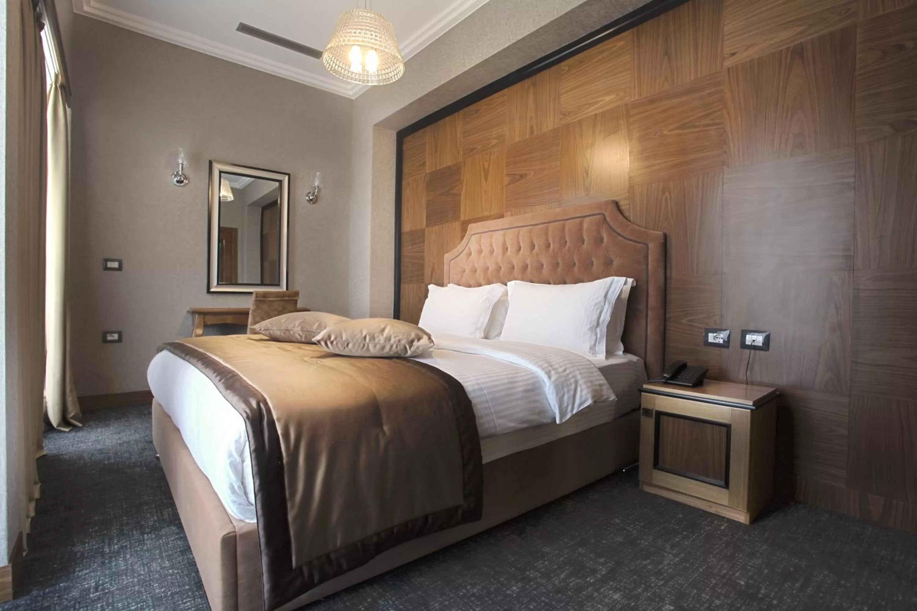 Bedroom, Bed in Hotel Colosseo Tirana