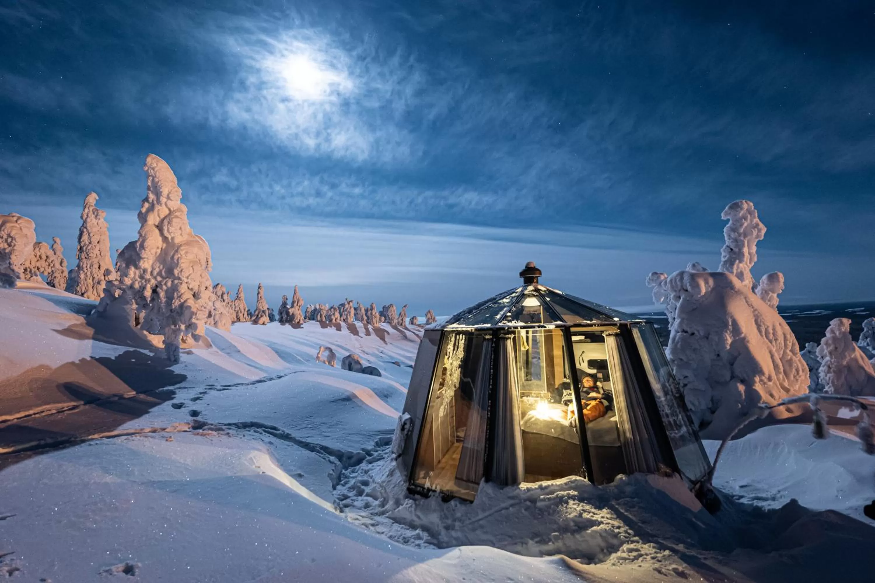 Property building in Peace & Quiet Hotel