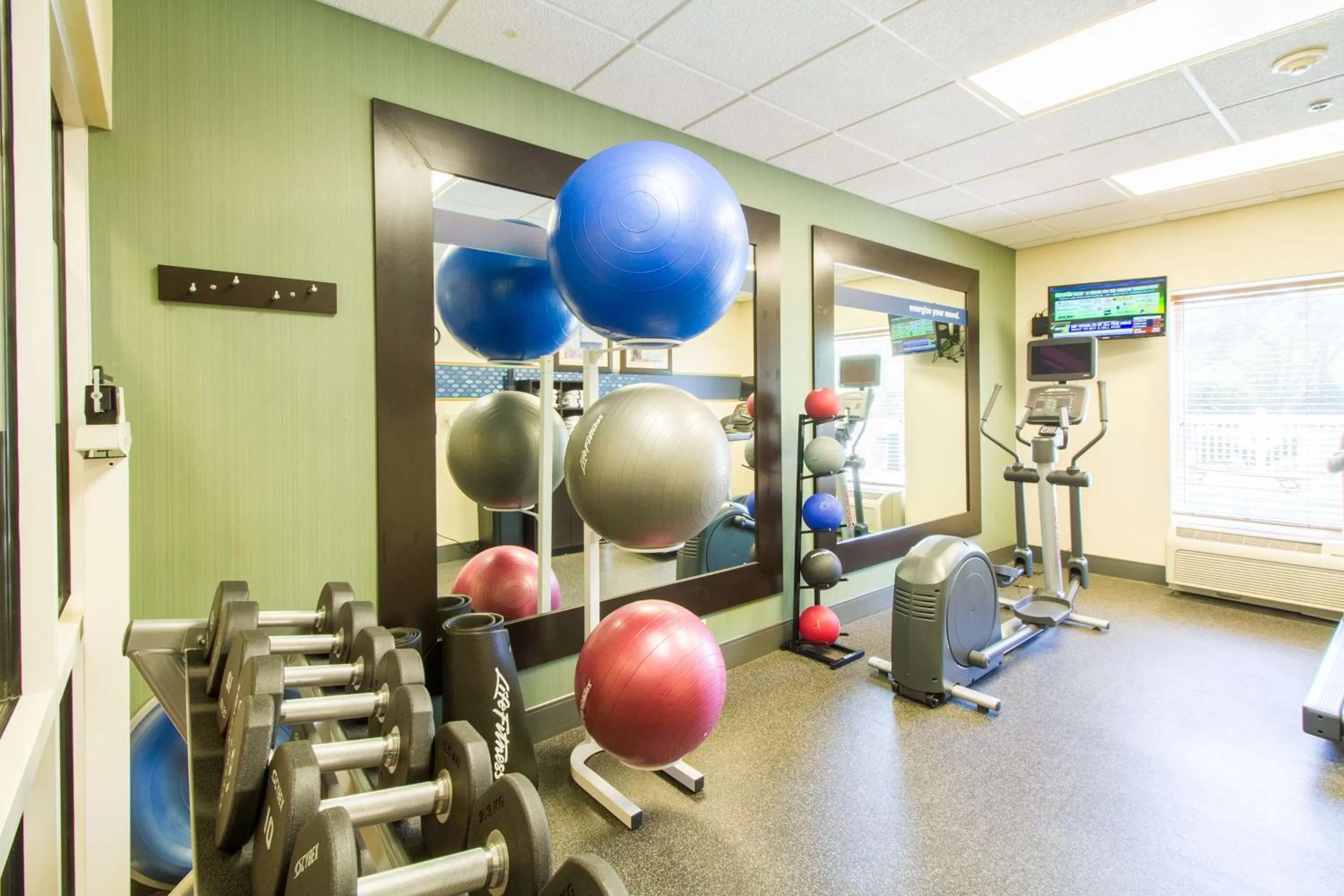 Fitness centre/facilities in Hampton Inn & Suites Huntsville Hampton Cove