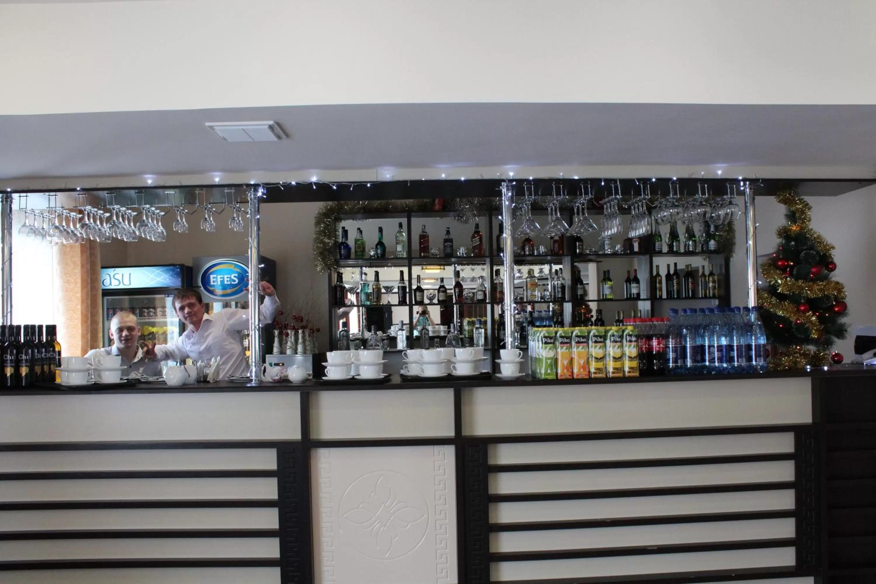 Lounge or bar in Hotel Zumrat