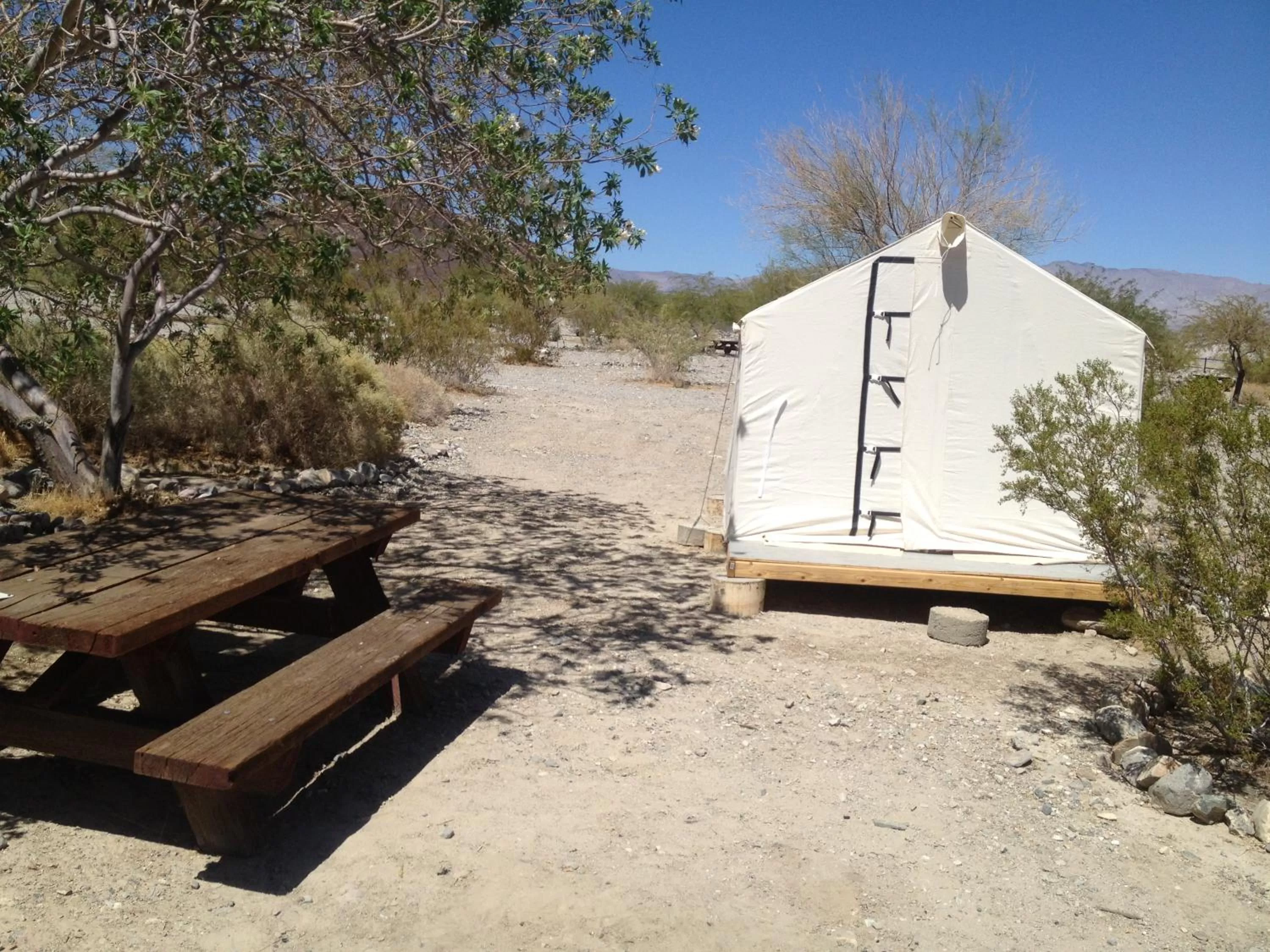 Panamint Springs Motel & Tents