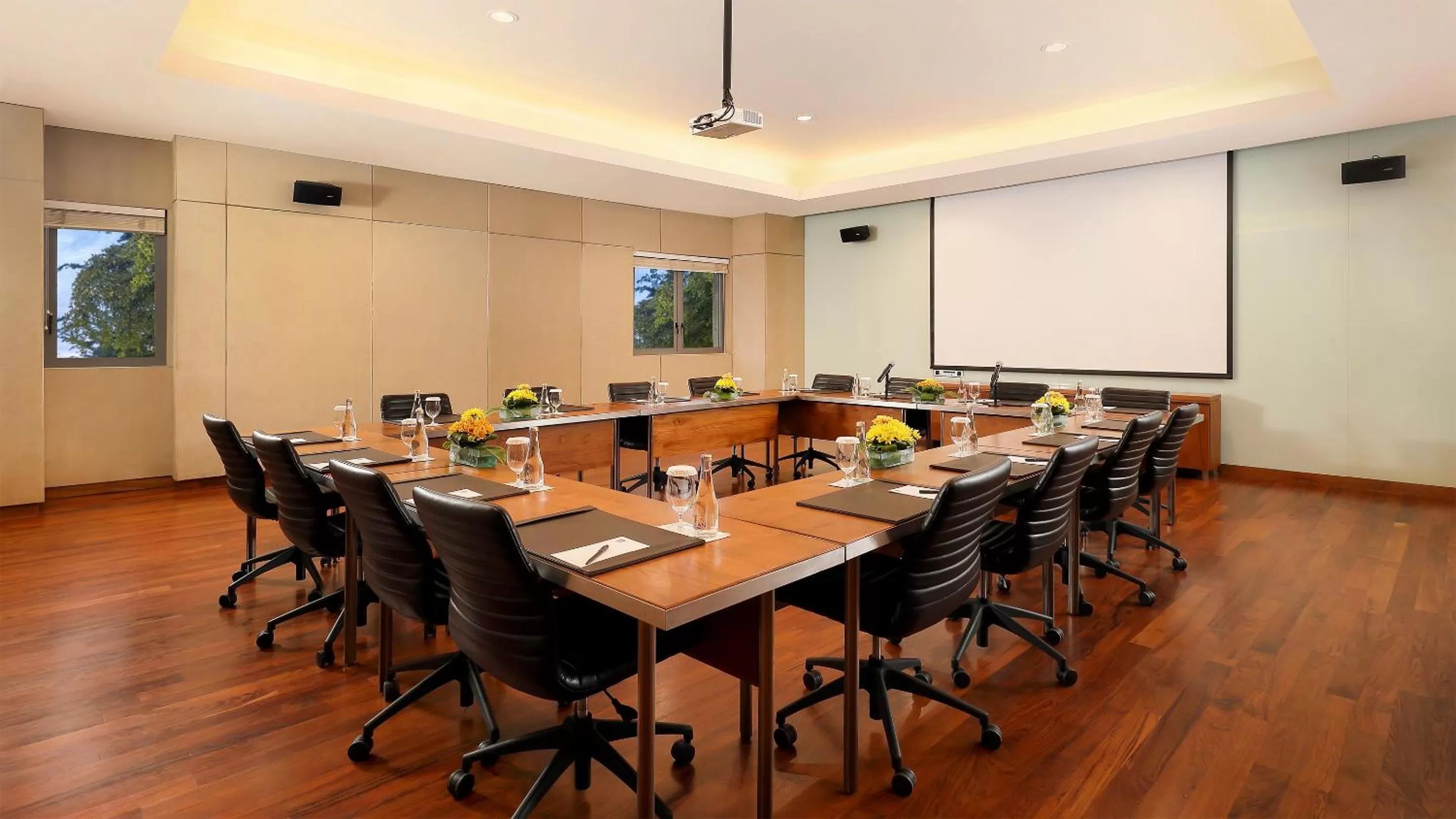 Business facilities in Maya Sanur Resort & Spa