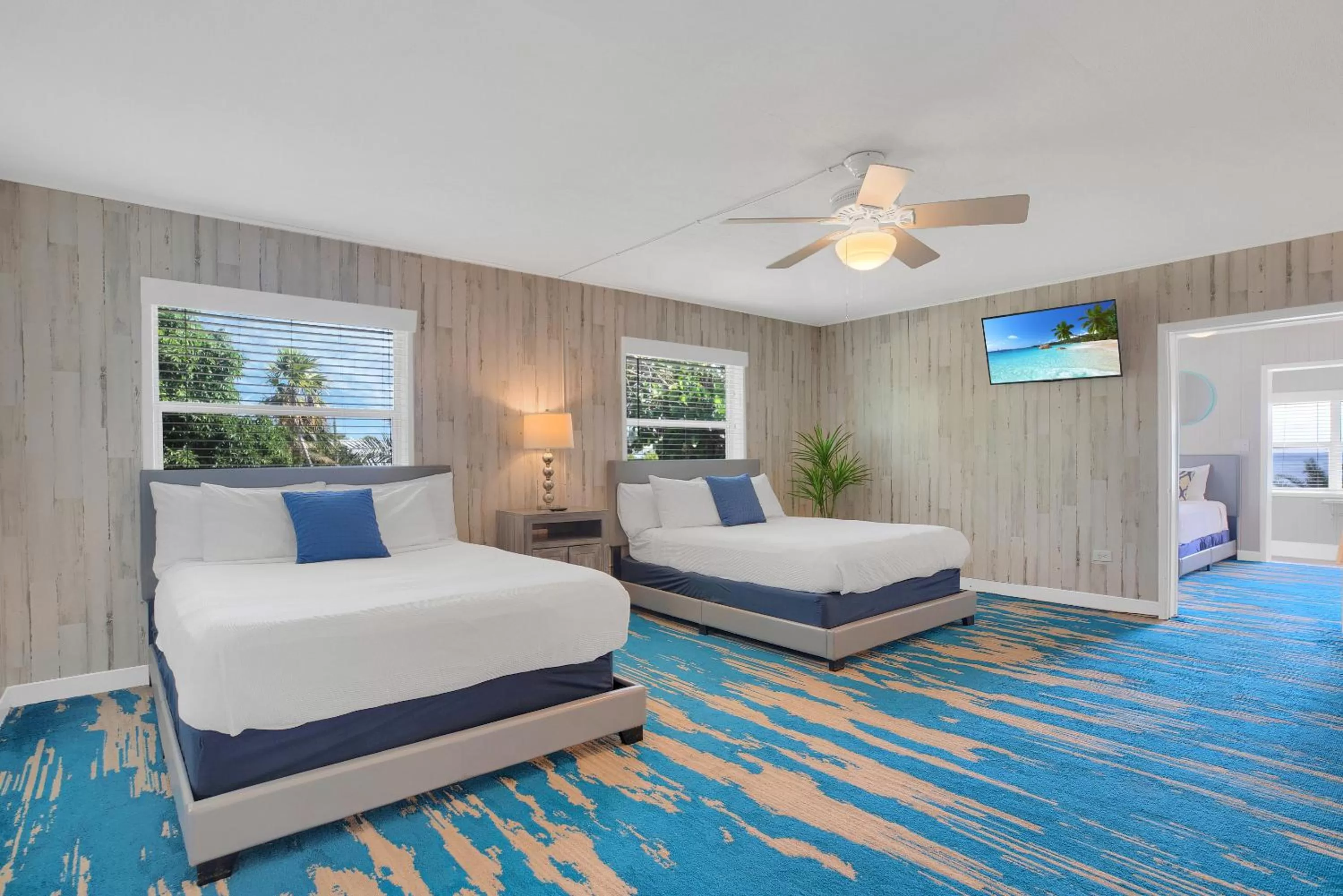 Bedroom, Bed in Seascape Resort & Marina