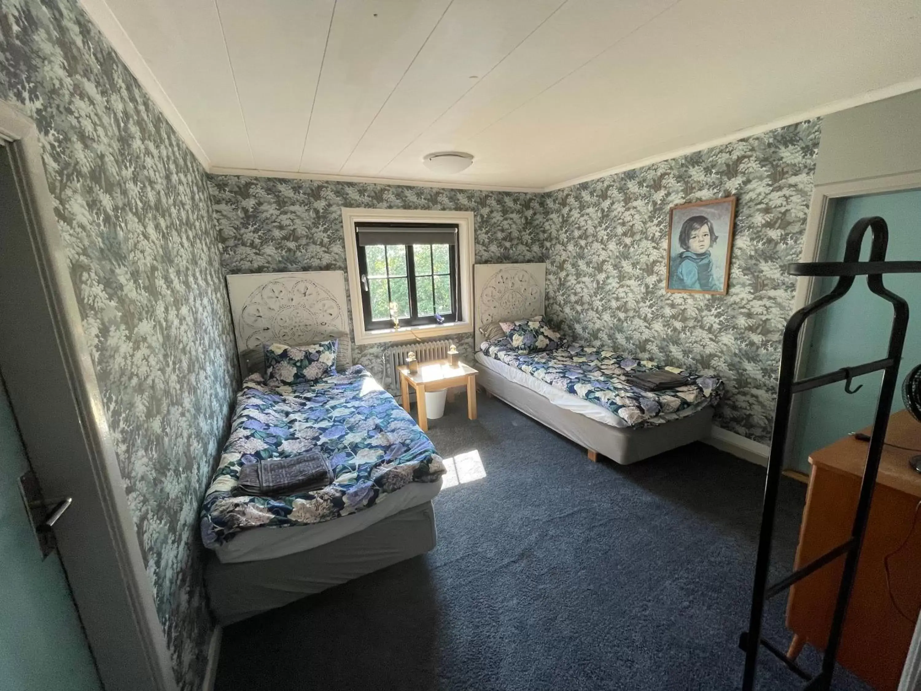 Twin Room 8 (Floor 3) in Villa Lyckan Twin Room 8 (Floor 3) in Villa Lyckan