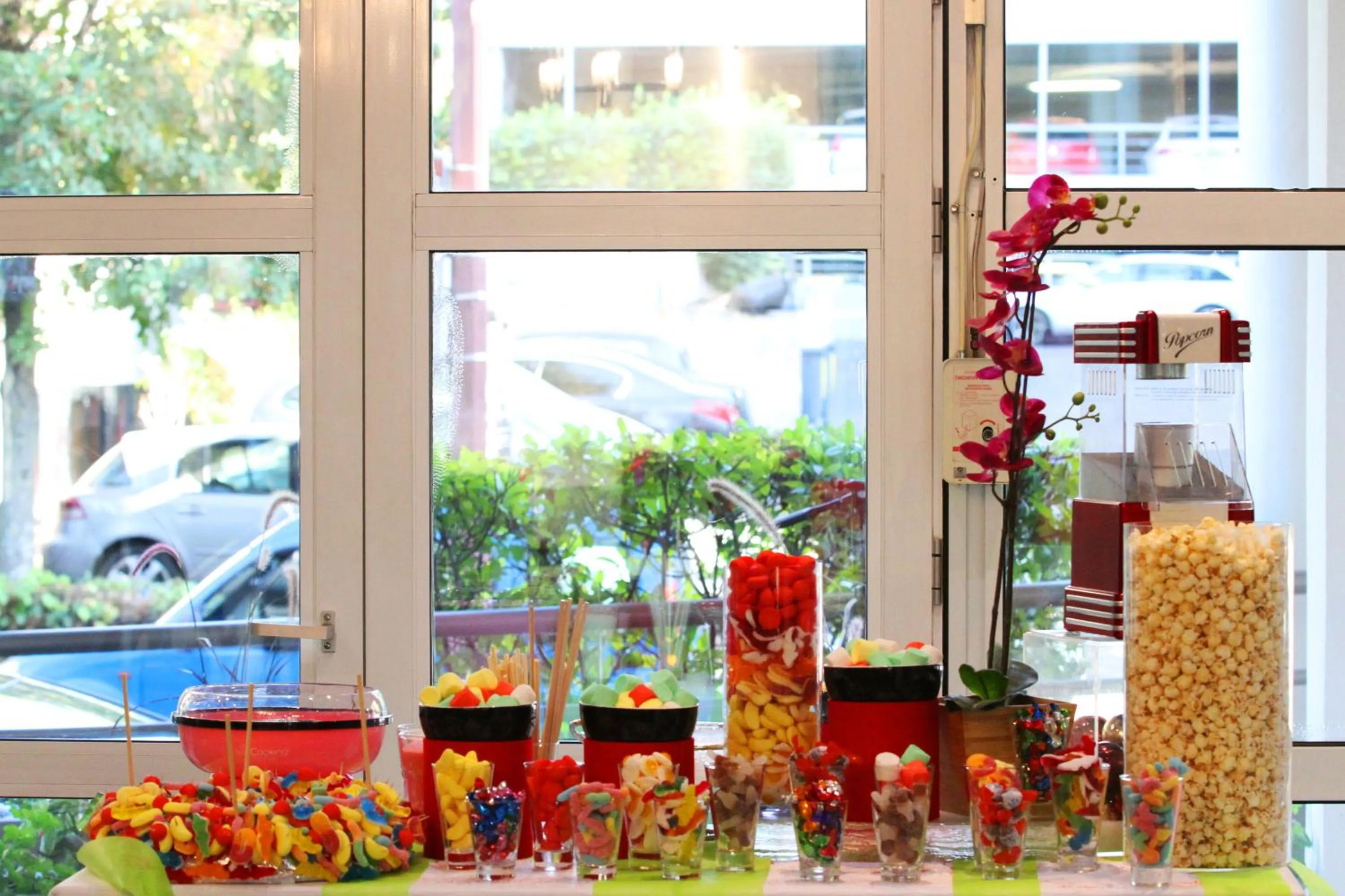 Food and drinks in ibis Styles Antony Paris Sud