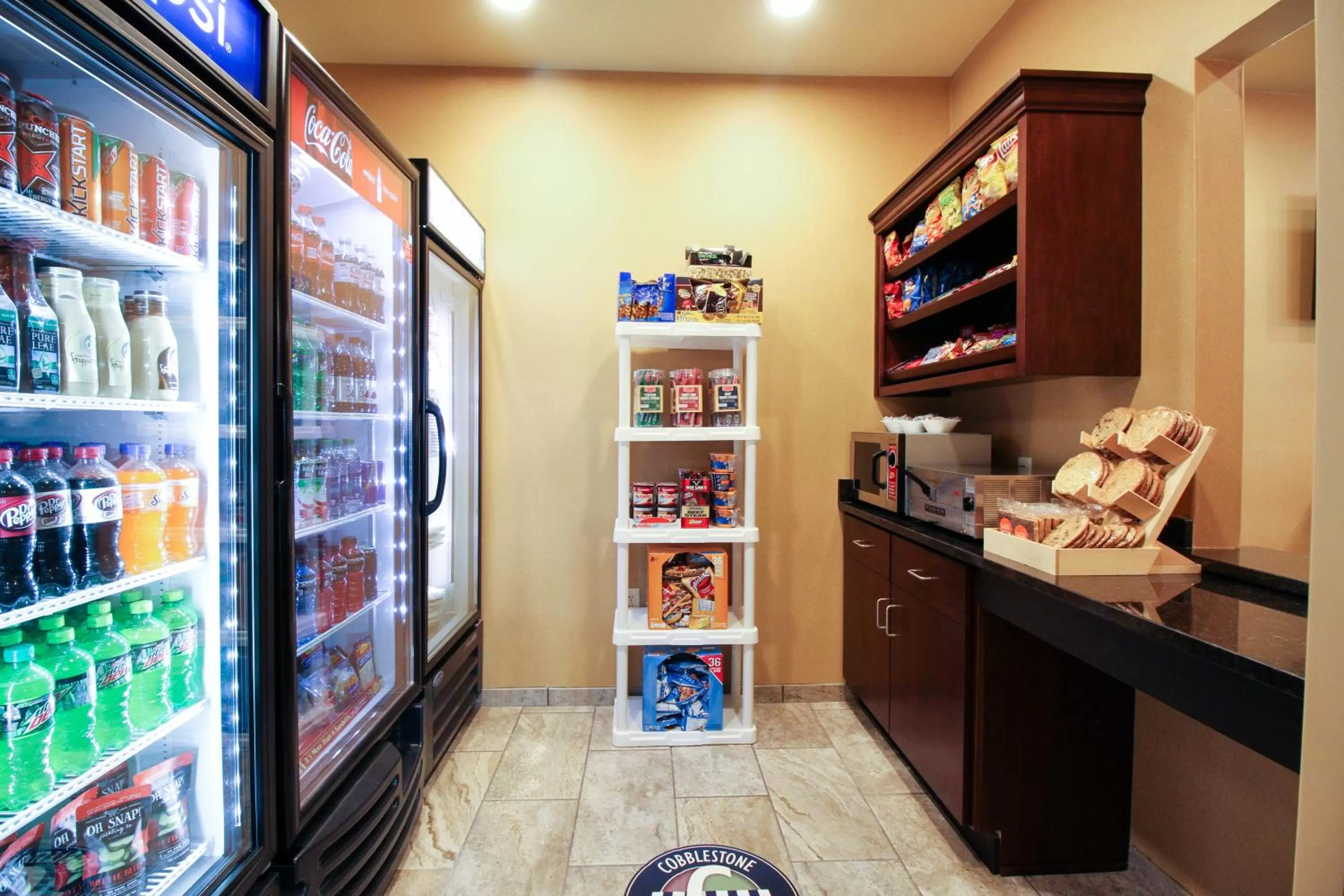 On-site shops in Cobblestone Hotel & Suites - Devils Lake