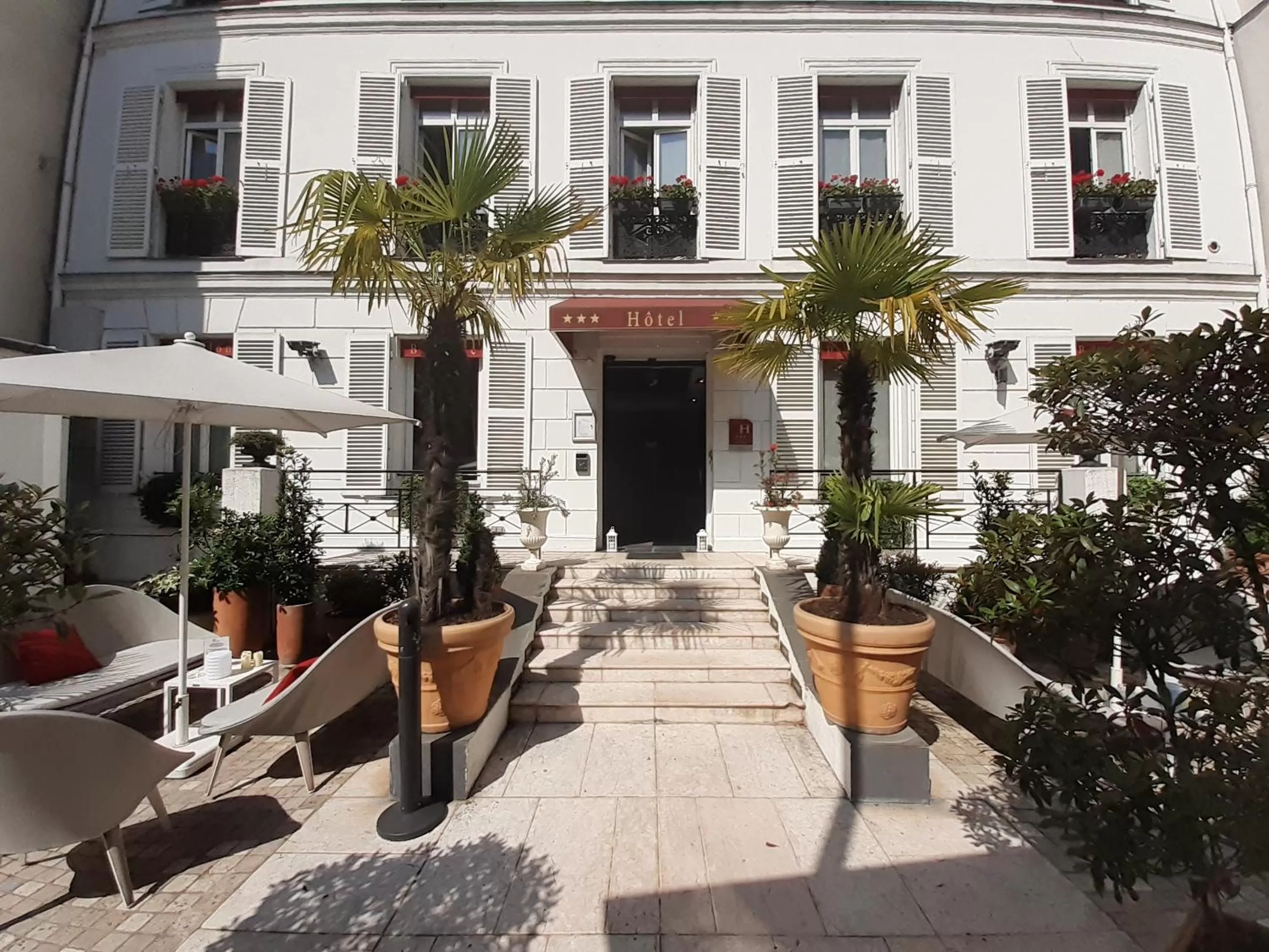 Property building in Hôtel Pavillon Bastille