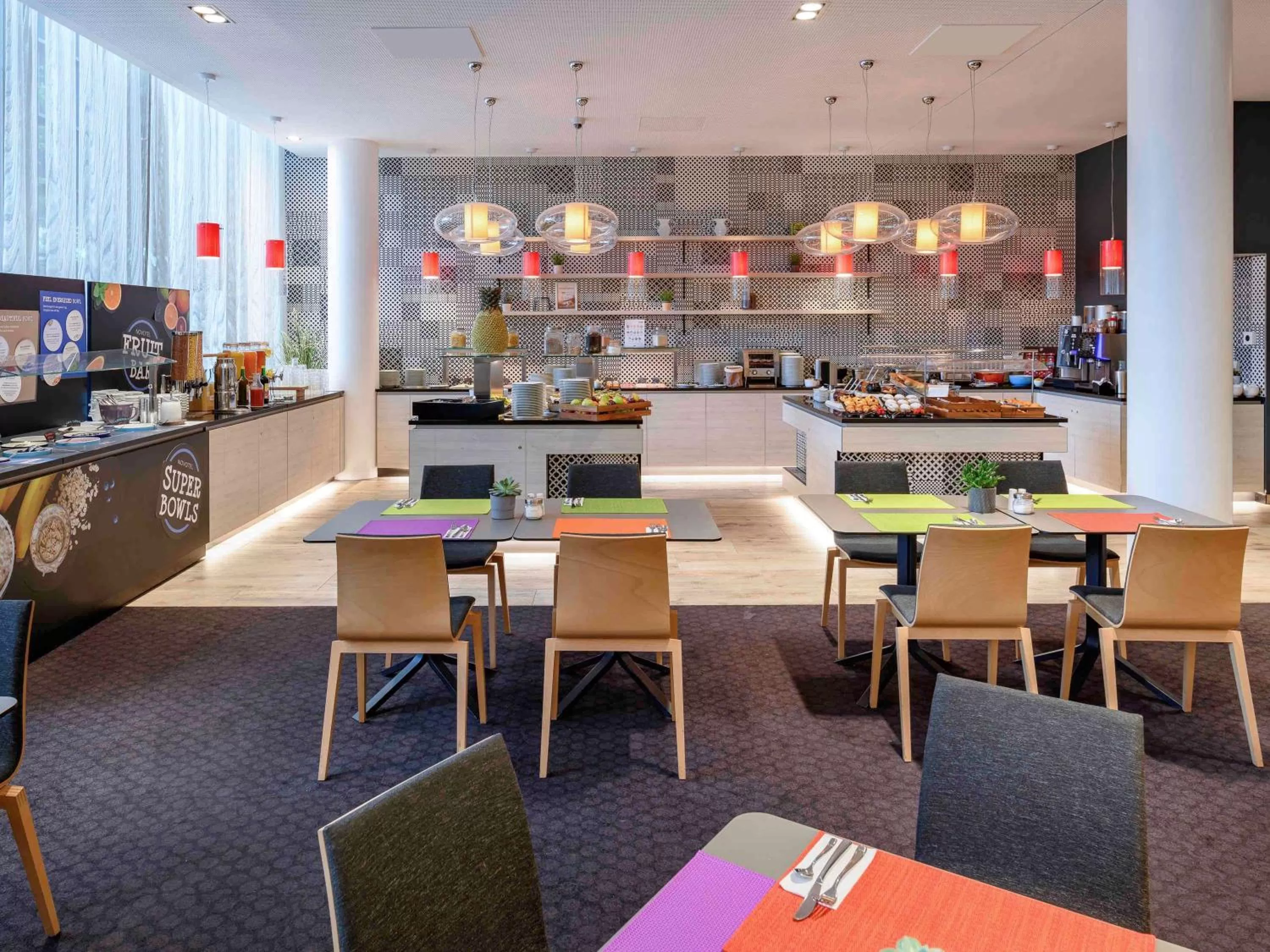 Restaurant/places to eat in Novotel Wien Hauptbahnhof