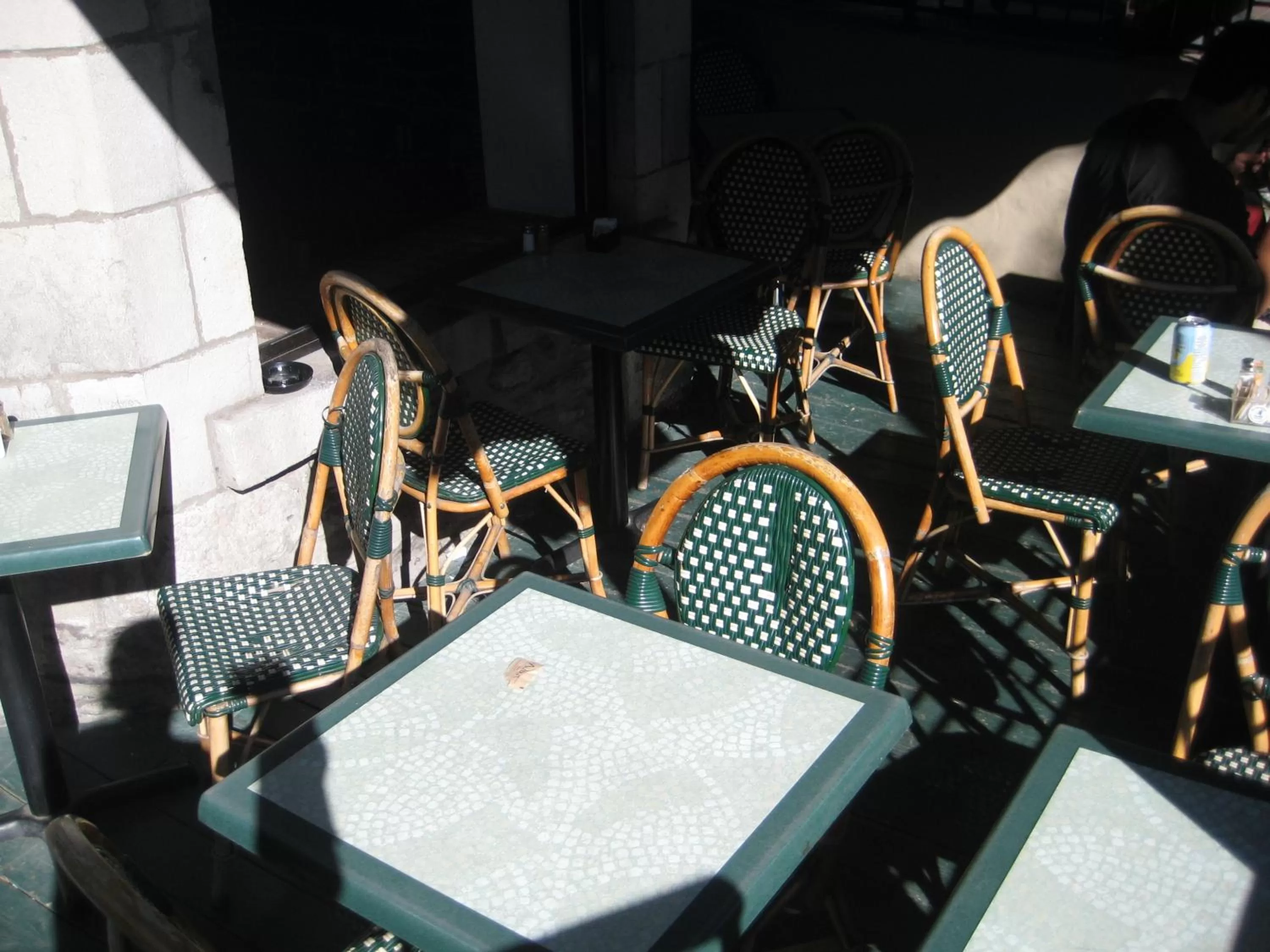 Restaurant/Places to Eat in Le Relais Lyonnais