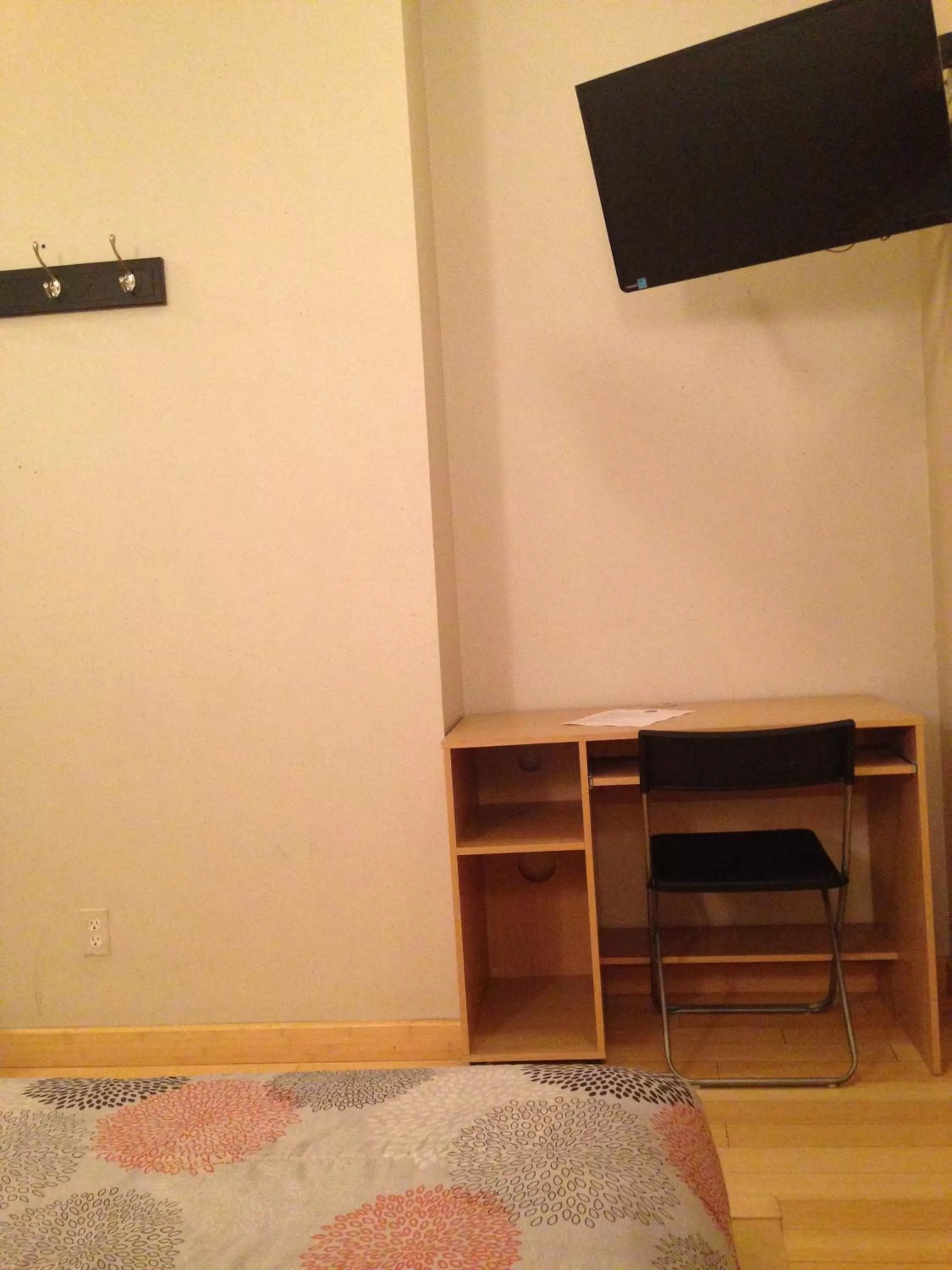 Decorative detail in The Rex Hotel Jazz & Blues Bar