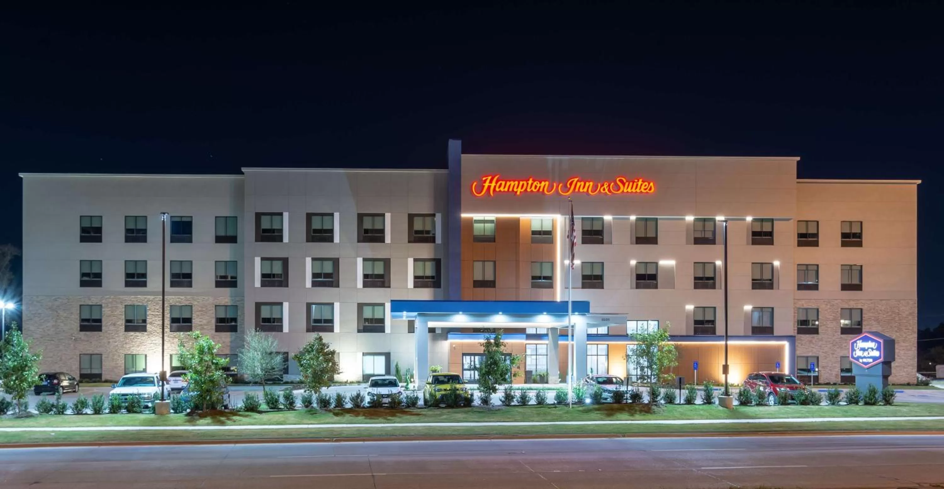 Property building in Hampton Inn & Suites Dallas East