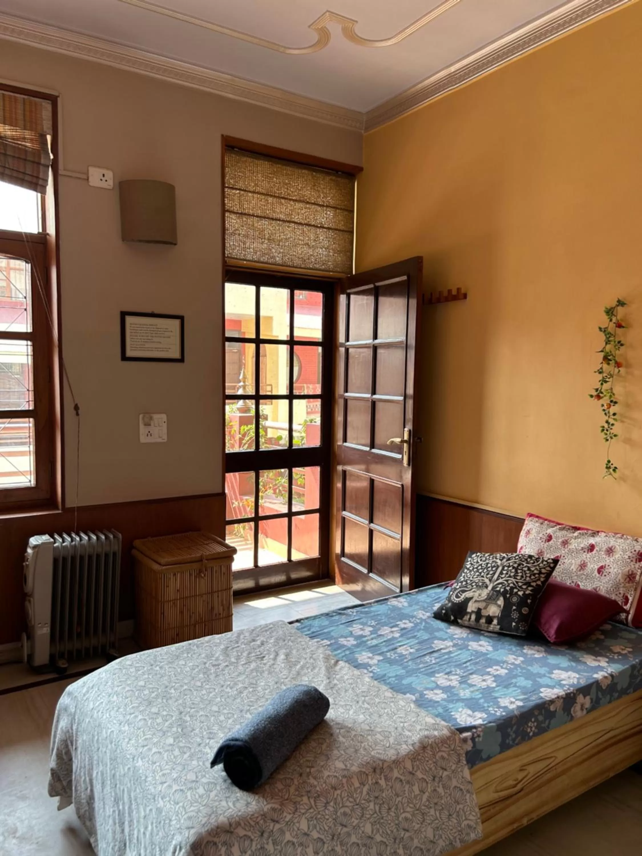 Bed in Ganga Vatika Boutique Hotel, Rishikesh