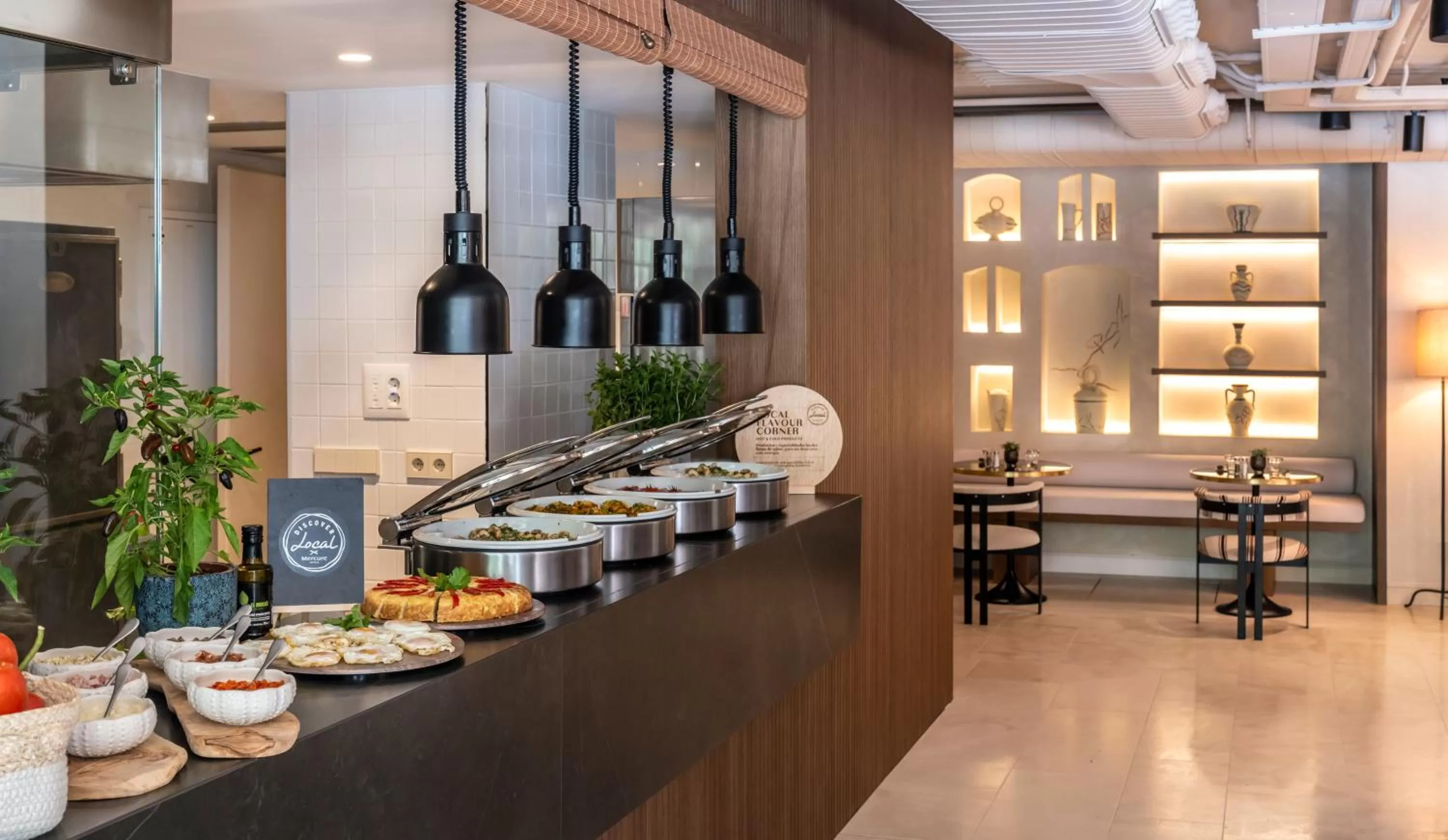 Buffet breakfast in Mercure Benidorm