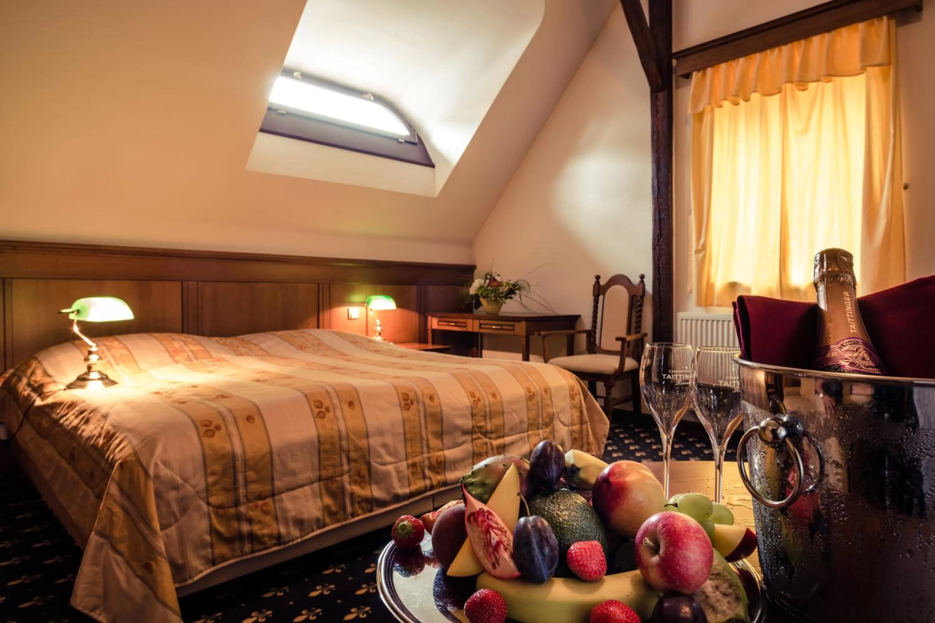 Bedroom, Bed in Rožmberský dvůr