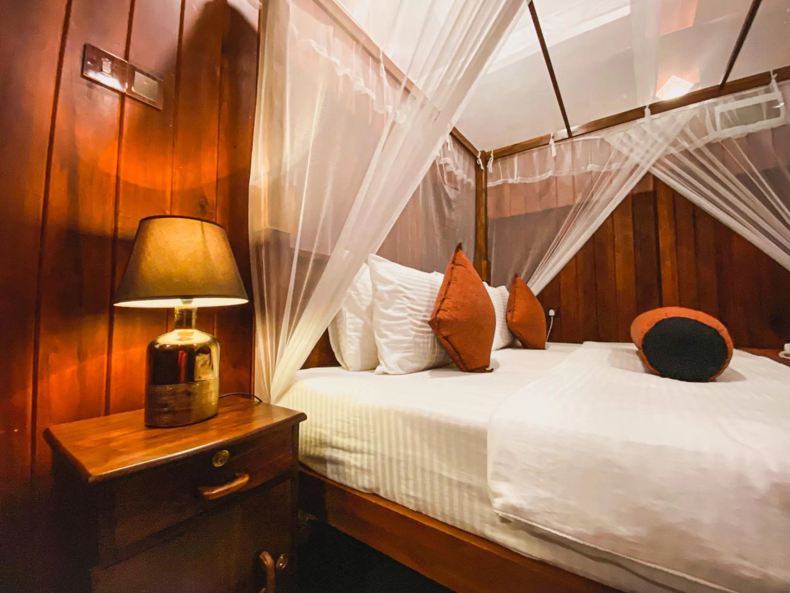 Bed in Levon Boutique Hotel