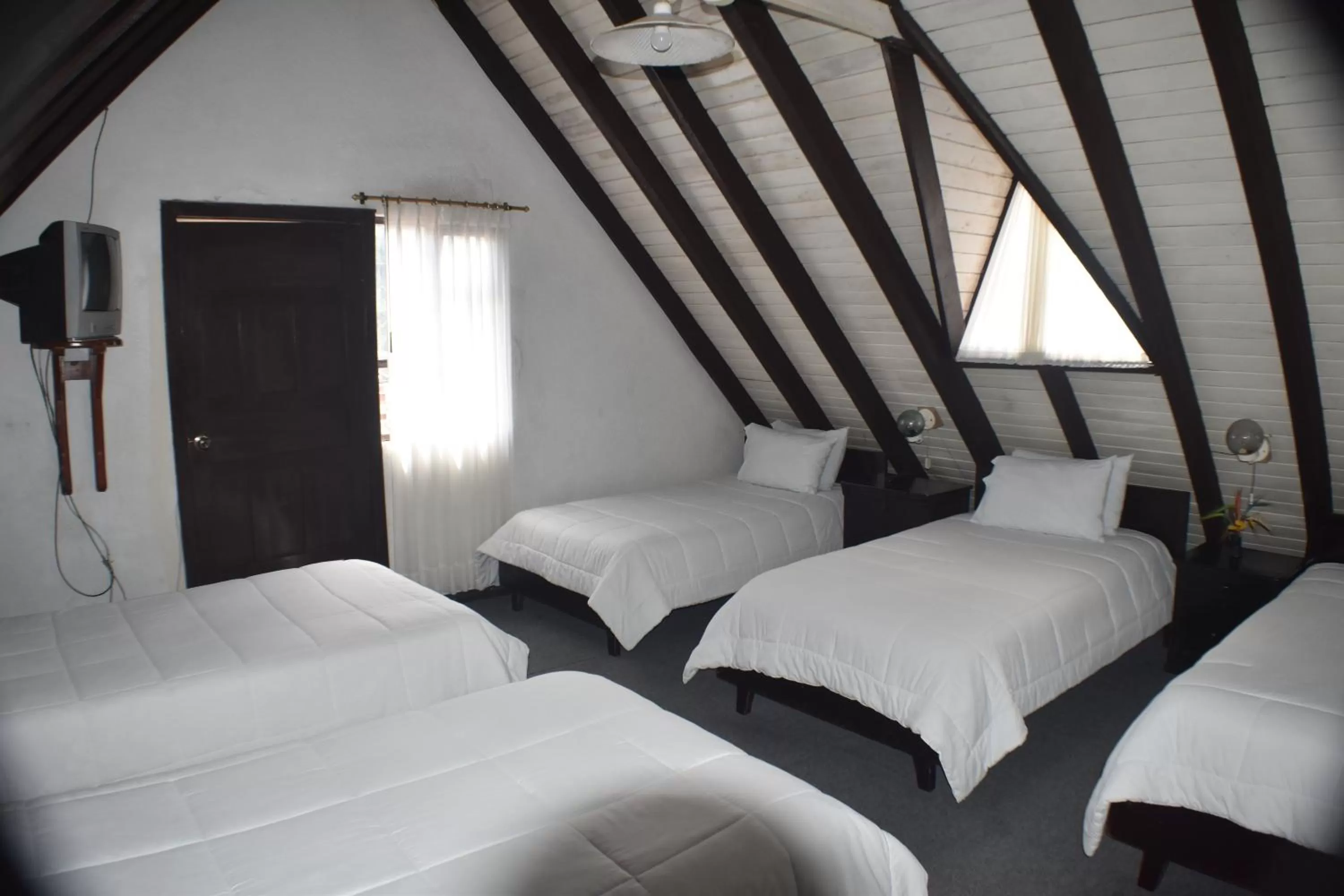 Bed in Hosteria Casa Giralda