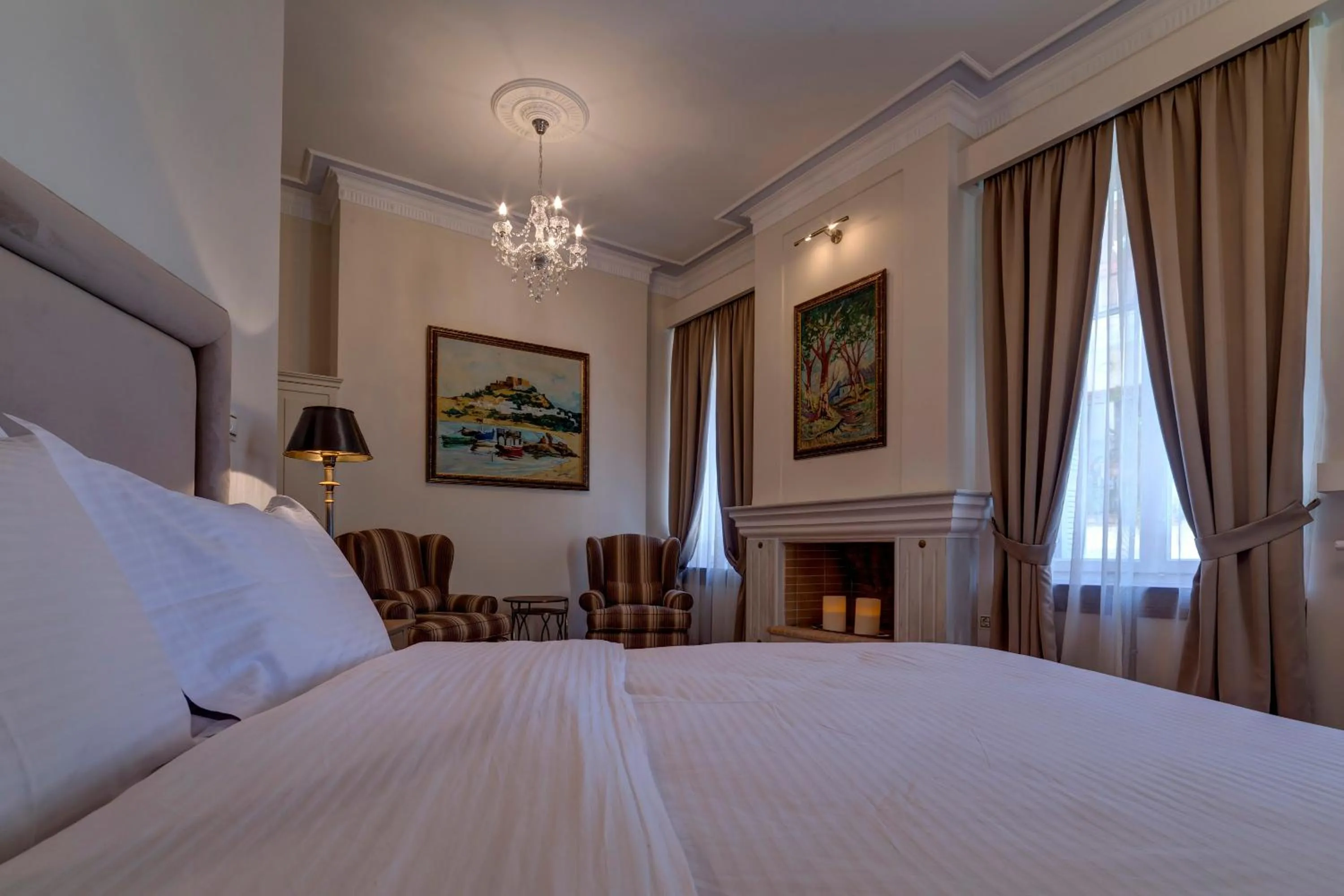 Seating area, Bed in Home and Poetry