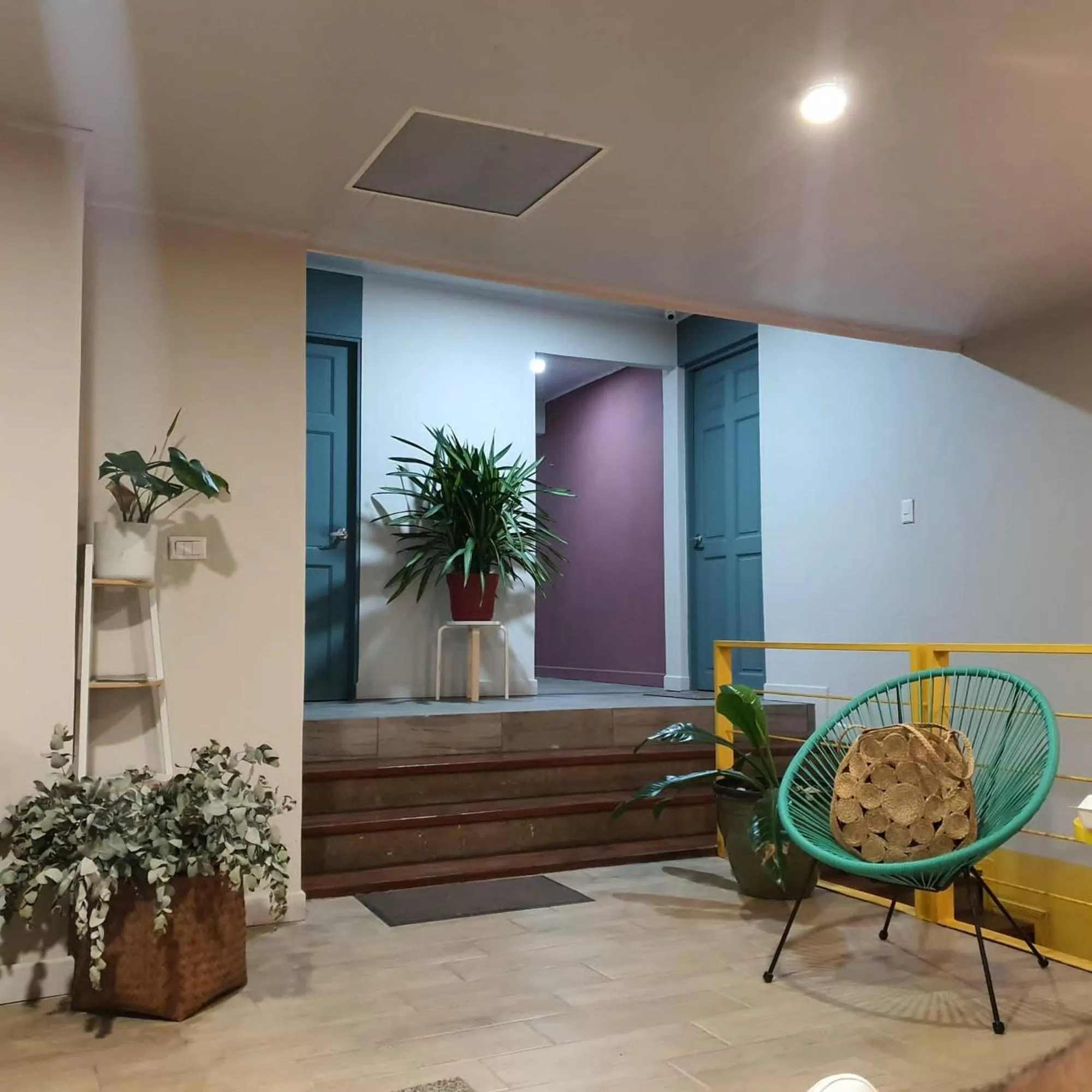 Seating area in Hotel Otoya 1907 Downtown