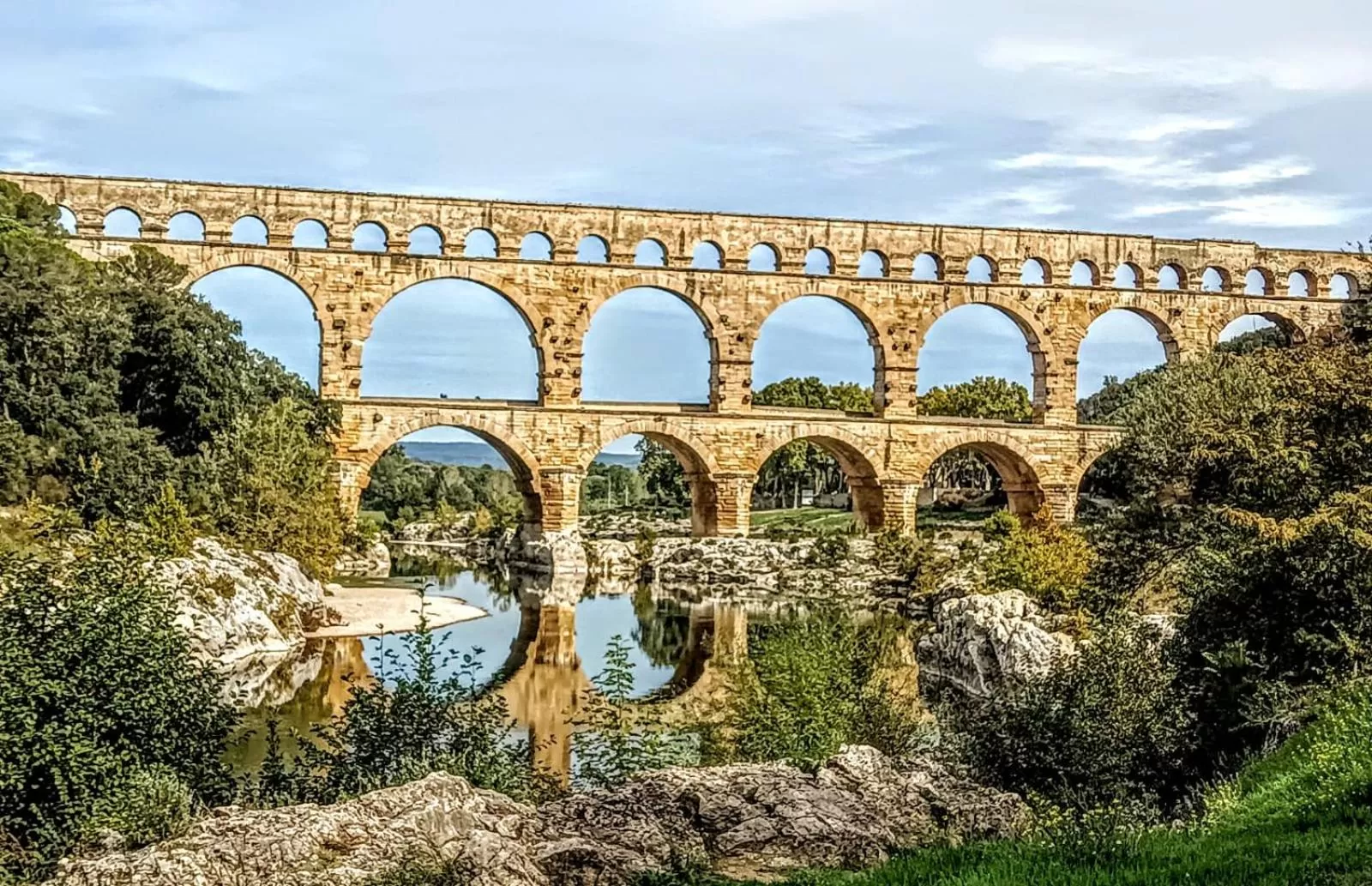 Nearby landmark, Pool View in Appart'Hotel Festival Sud Aqua - Avignon TGV