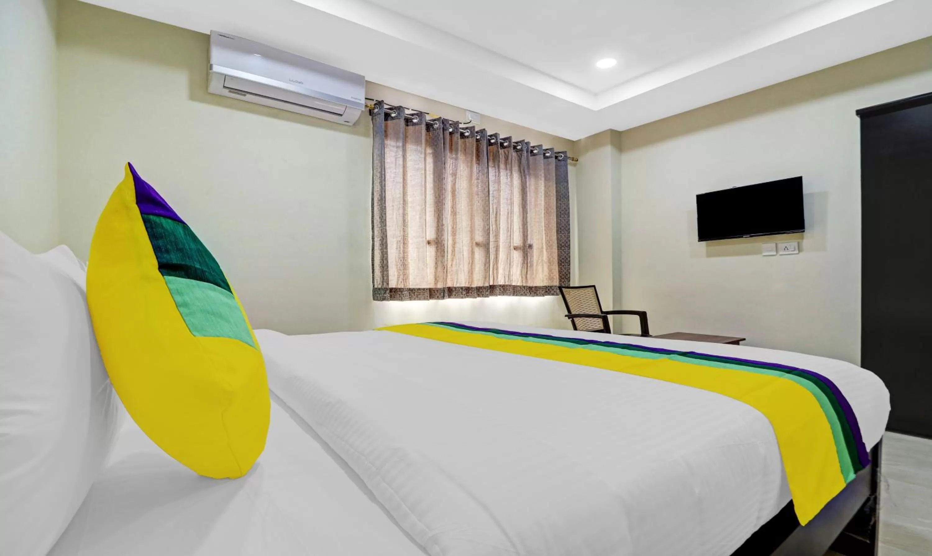 Bed in Itsy By Treebo - 99 Inn Hitech City