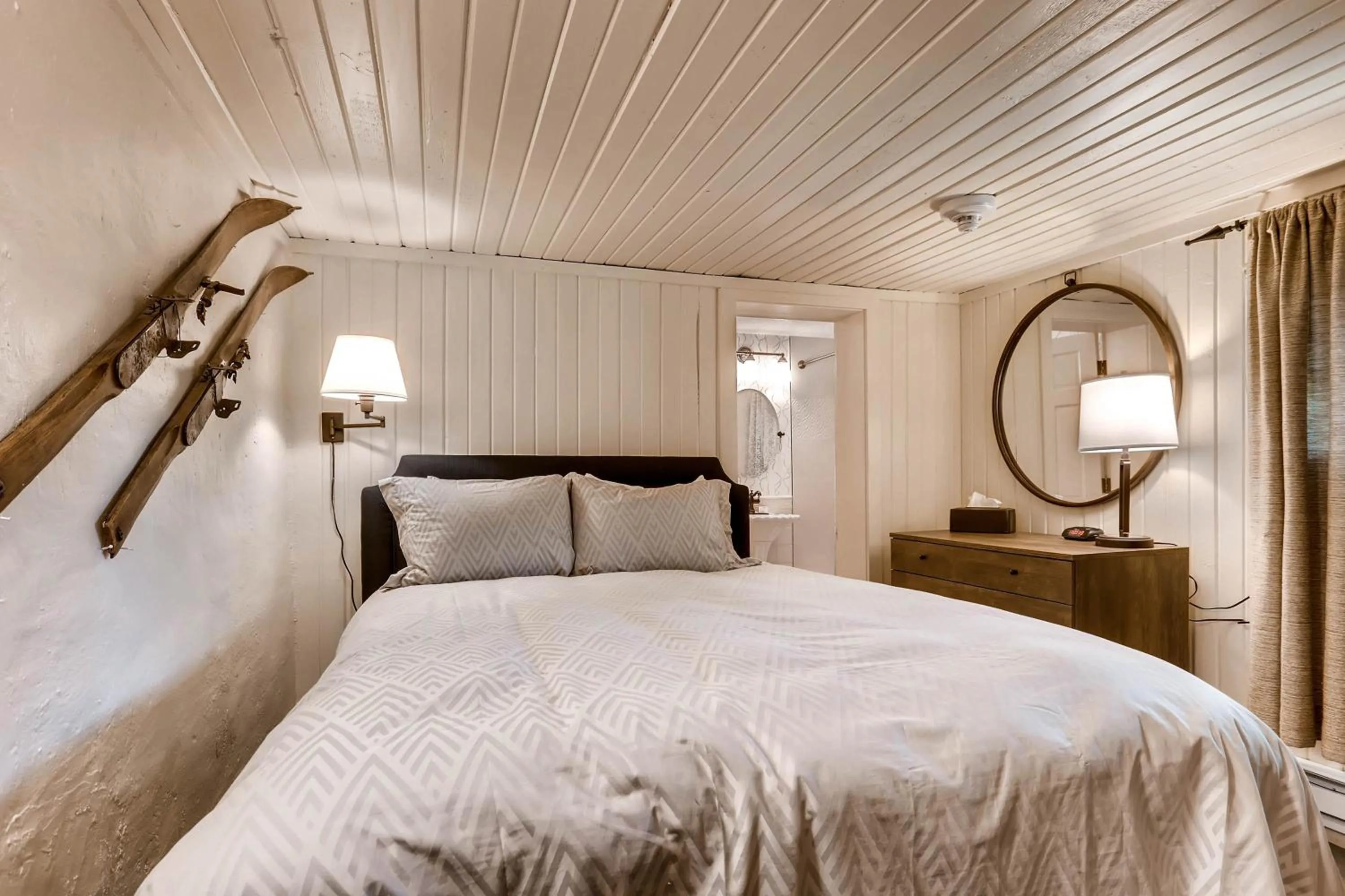Bed in Ski Tip Lodge, A Vail Resorts Property