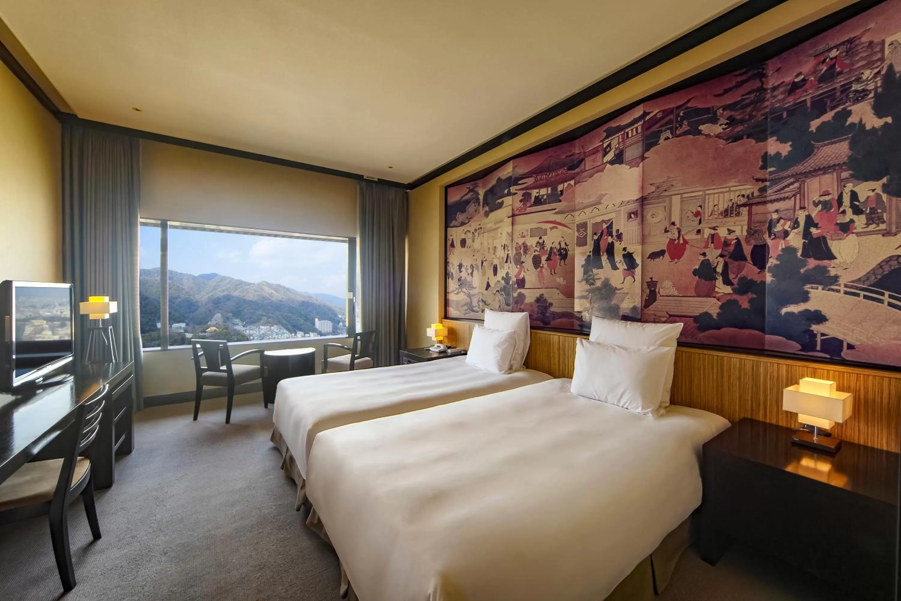 Bedroom, Bed in ANA Crowne Plaza Kobe by IHG