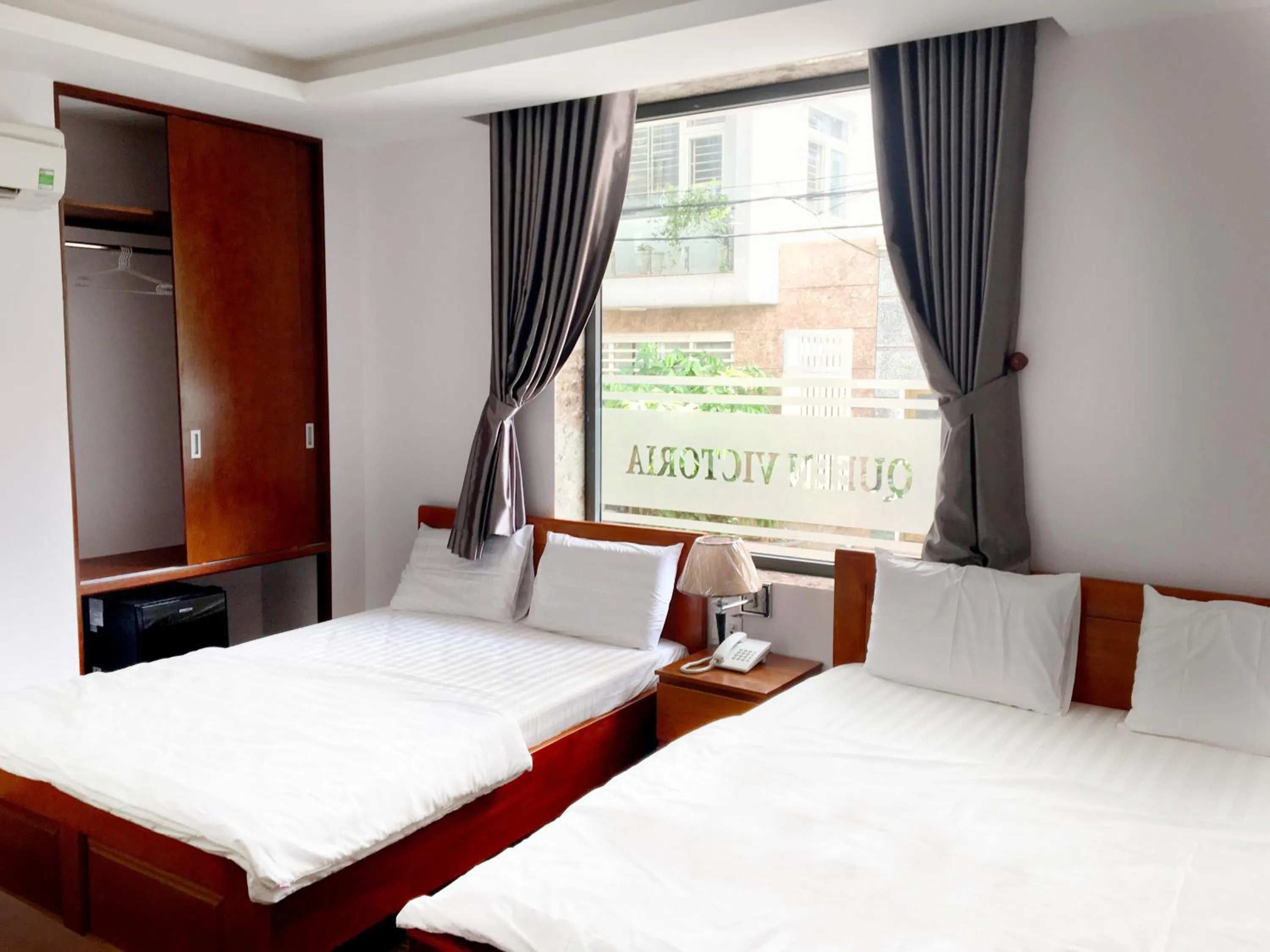 QUEEN VICTORIA Hotel