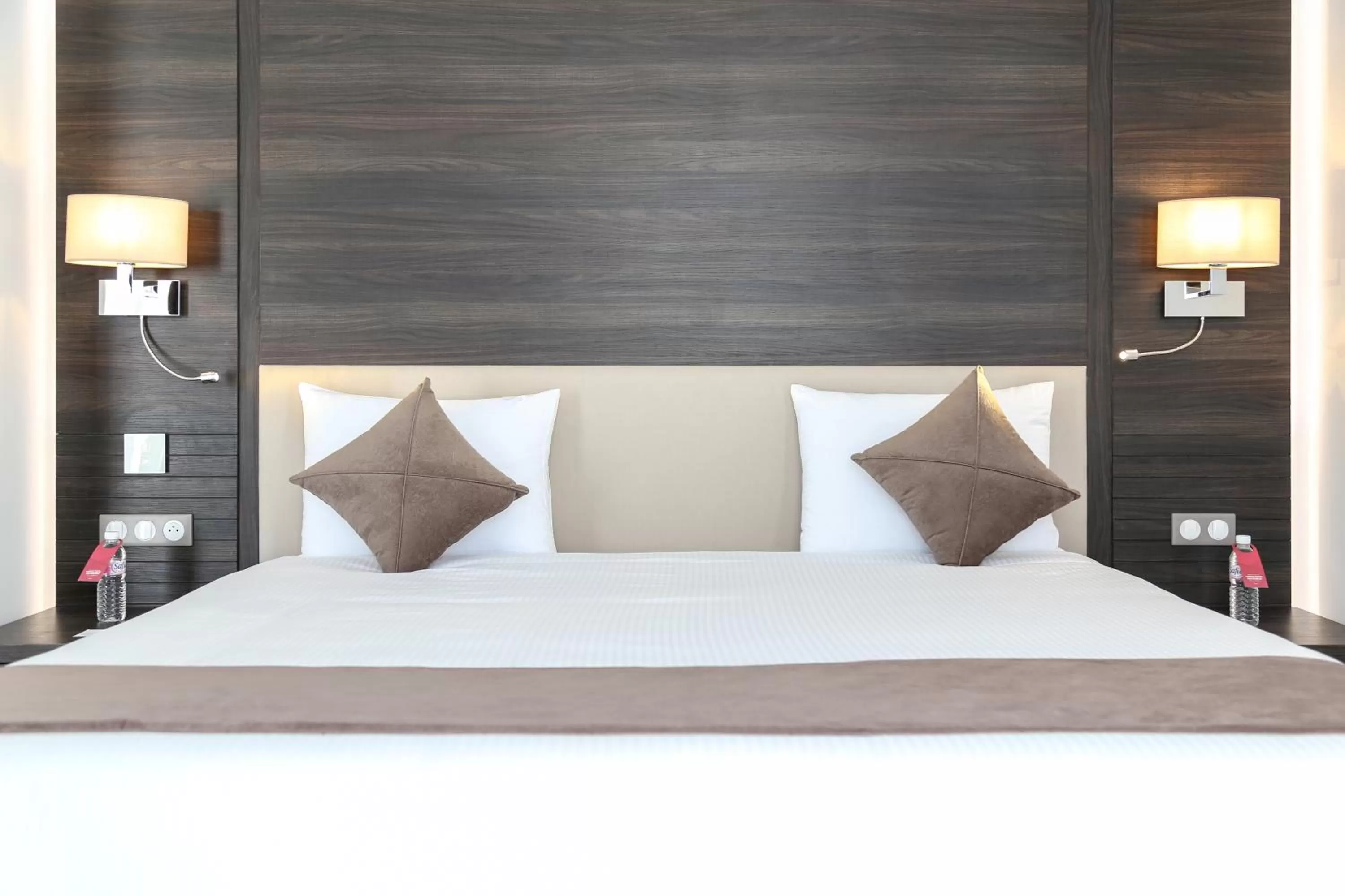 Bed in Radisson Hotel Sfax