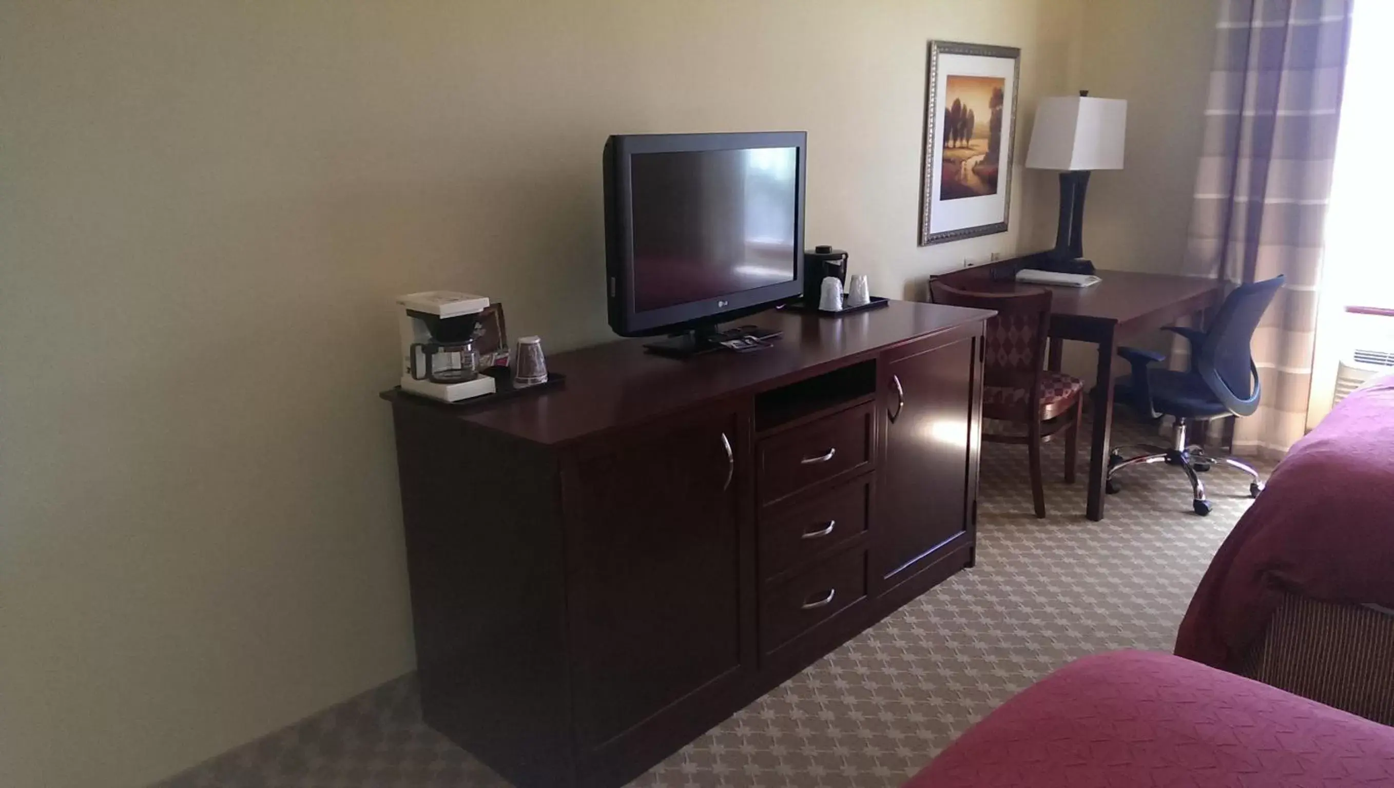 King Room - Disability Access in Country Inn & Suites by Radisson, Tulsa, OK King Room - Disability Access in Country Inn & Suites by Radisson, Tulsa, OK