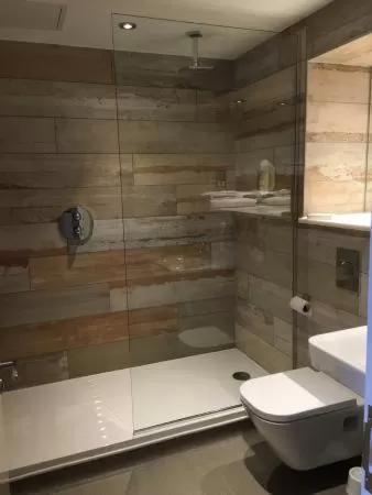 Bathroom in Pilgrims Progress Wetherspoon