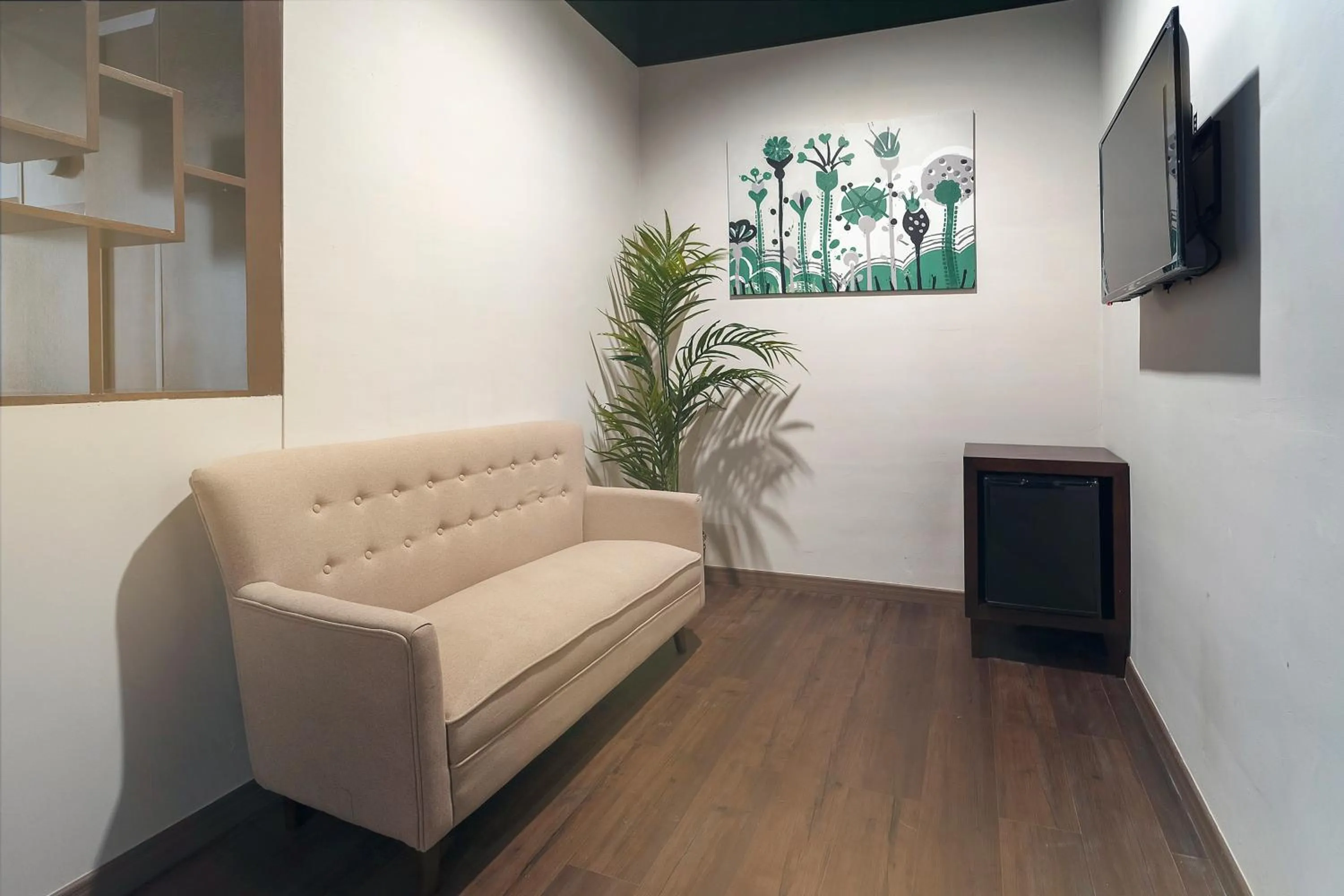 Living room in East Riverine Boutique Hotel