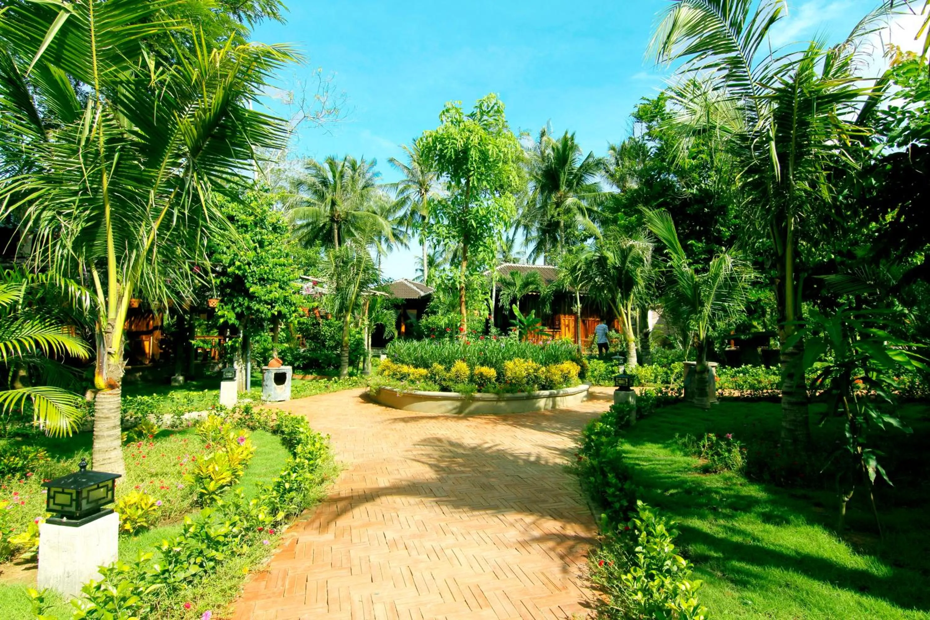 Garden view in Elwood Premier Resort Phu Quoc
