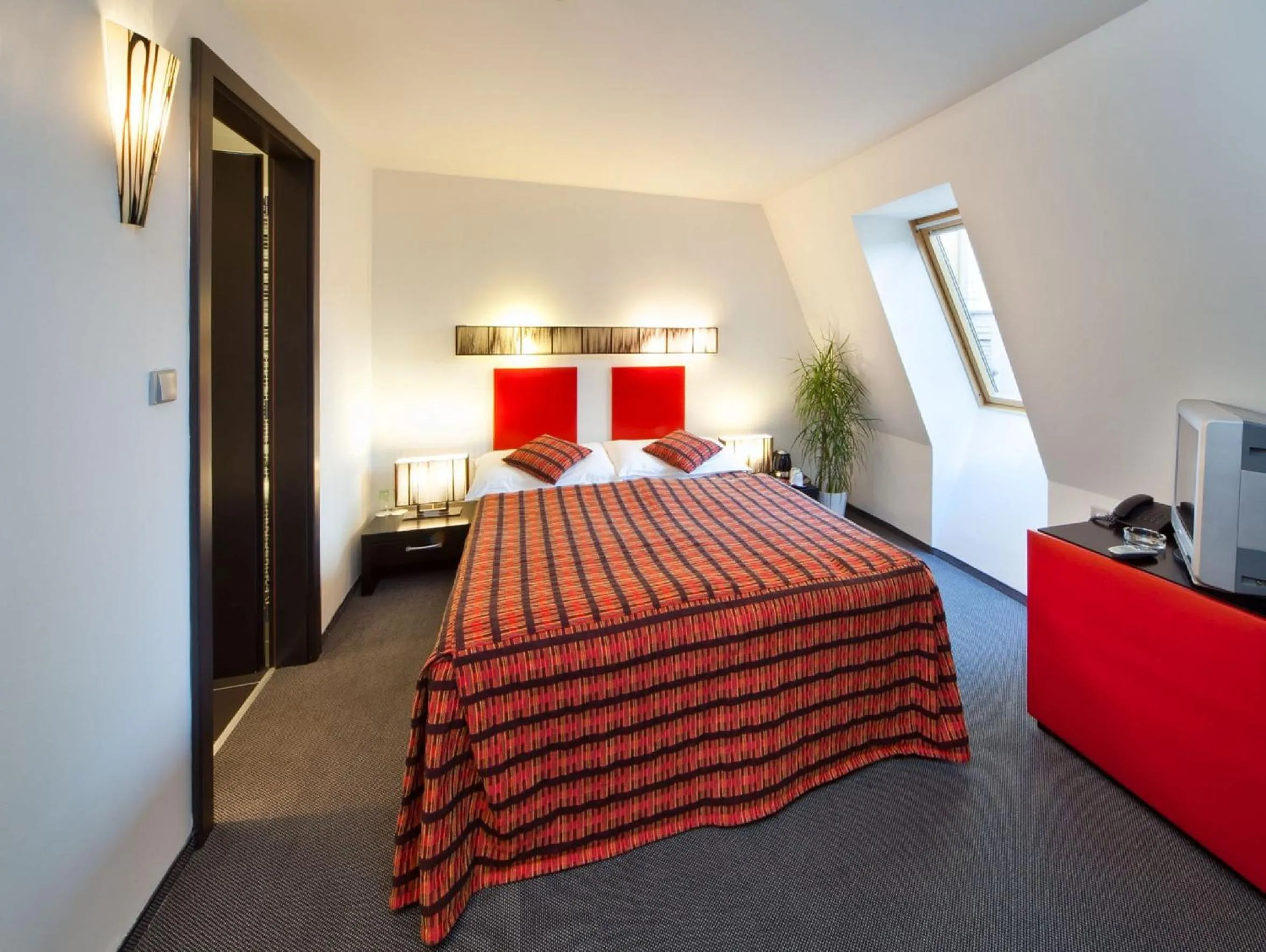 Standard Double or Twin Room in Prague Inn