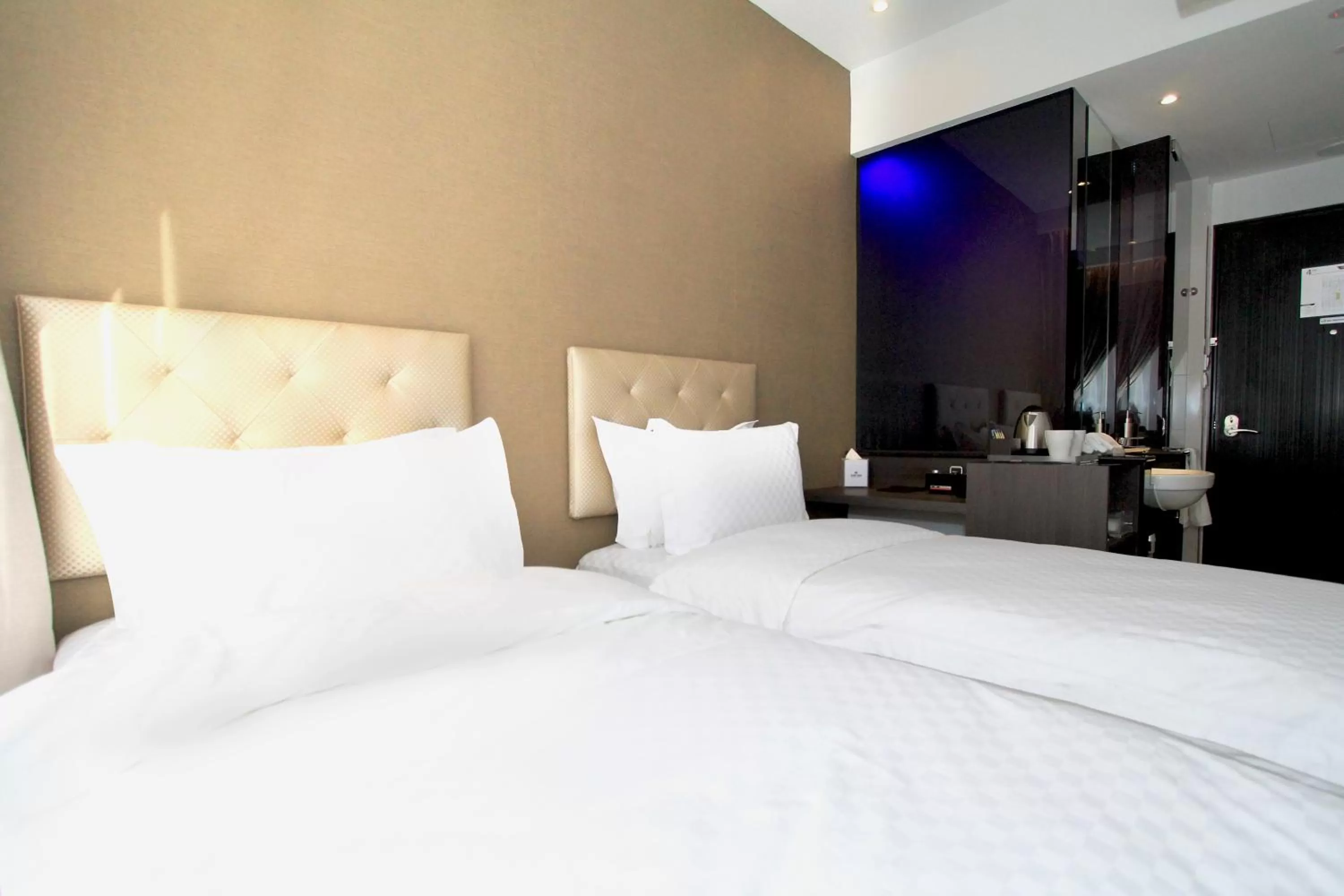 Bed in Arton Boutique Hotel