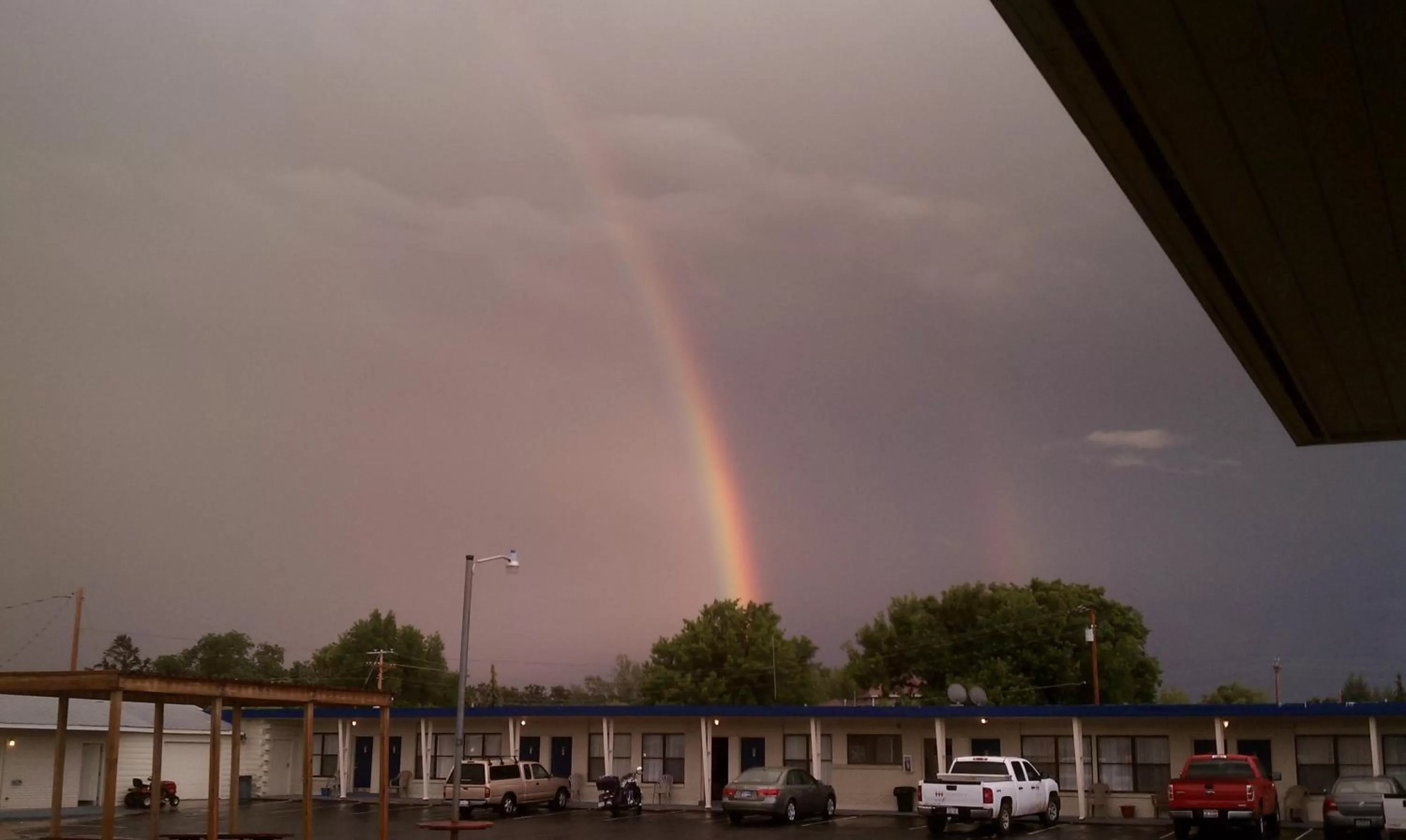 Property building in The Monticello Inn